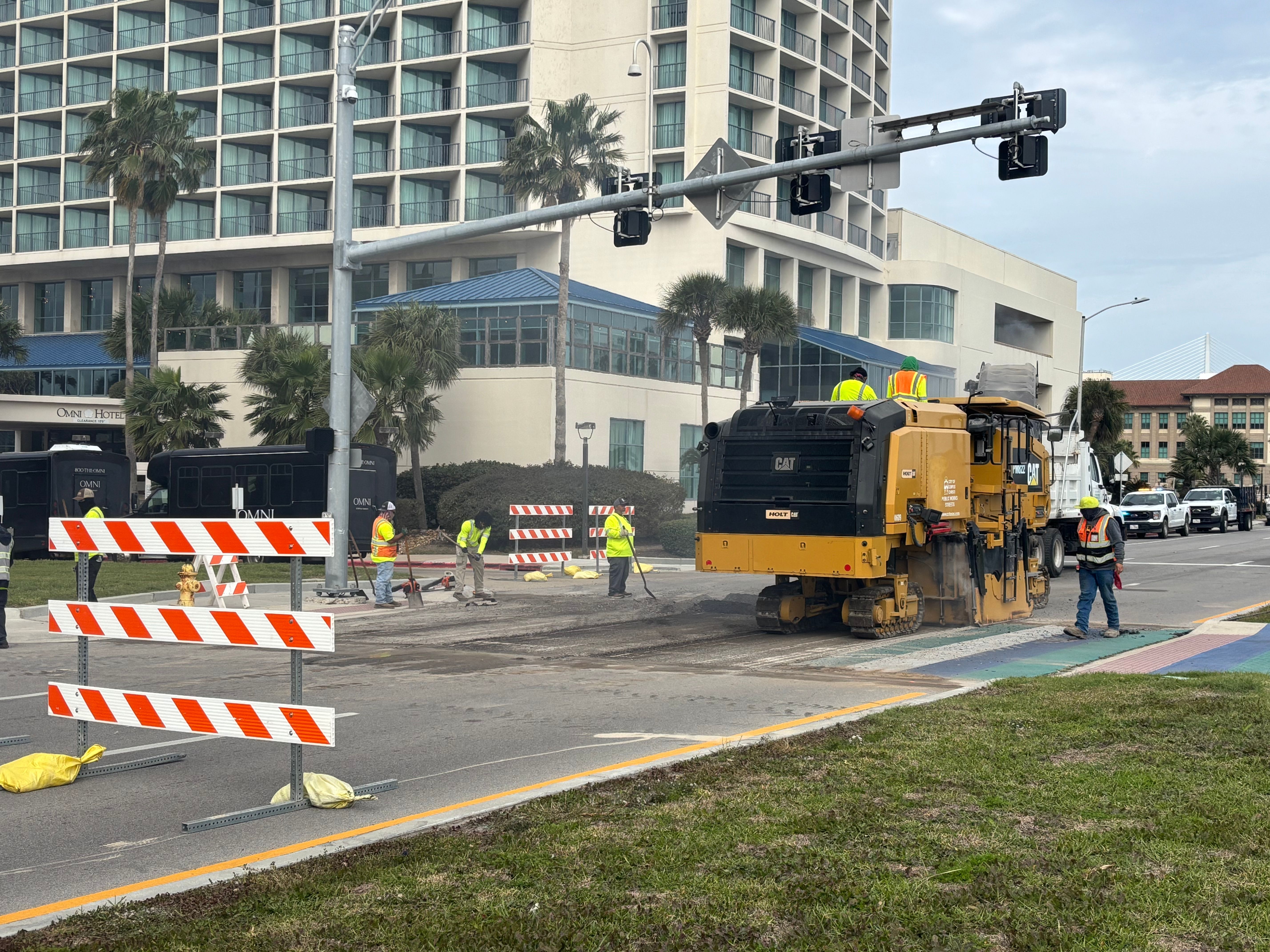 North Shoreline Boulevard closures begin today for crosswalk work