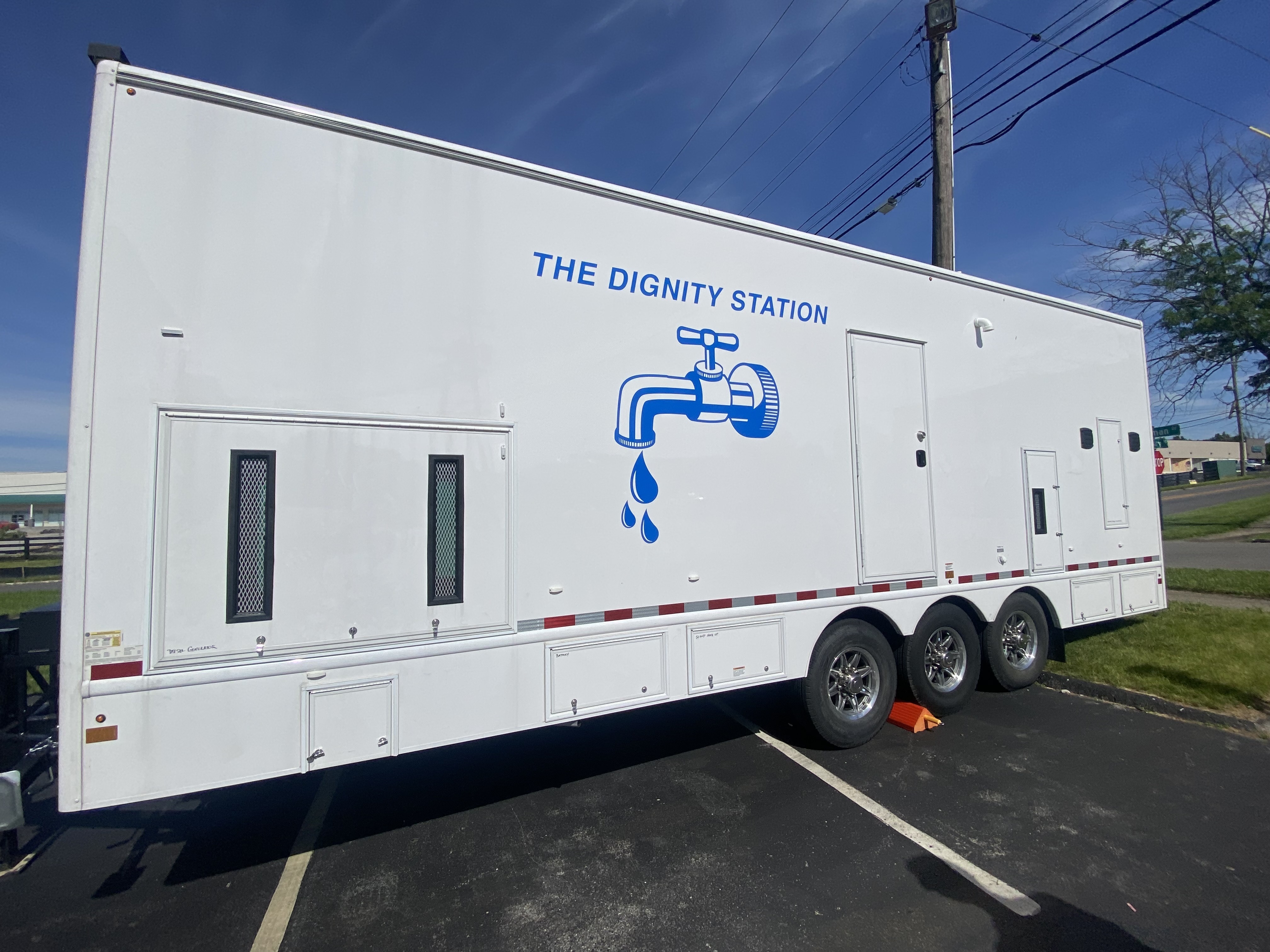 CAC unveils 'Dignity Station' to serve those experiencing homelessness - Vimarsana News