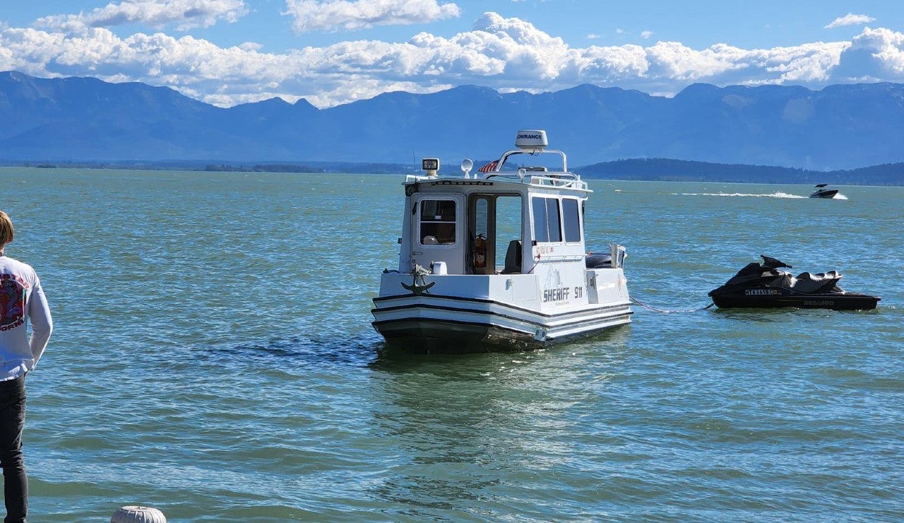 Jet skier reported missing spent the night in waters of Flathead Lake - Vimarsana News
