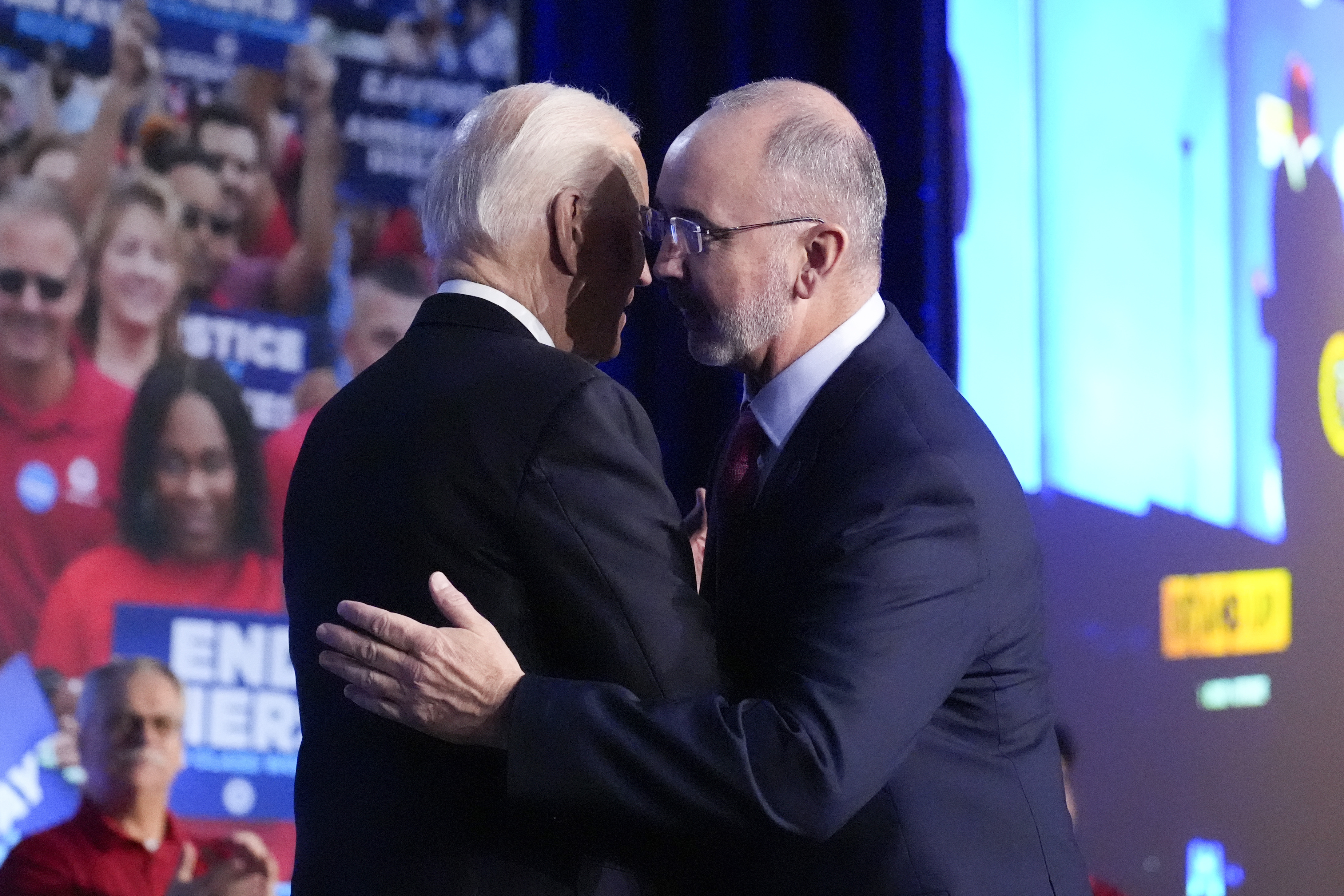 UAW endorses Biden for 2024 election; Fain calls Trump a 'scab' - Vimarsana News