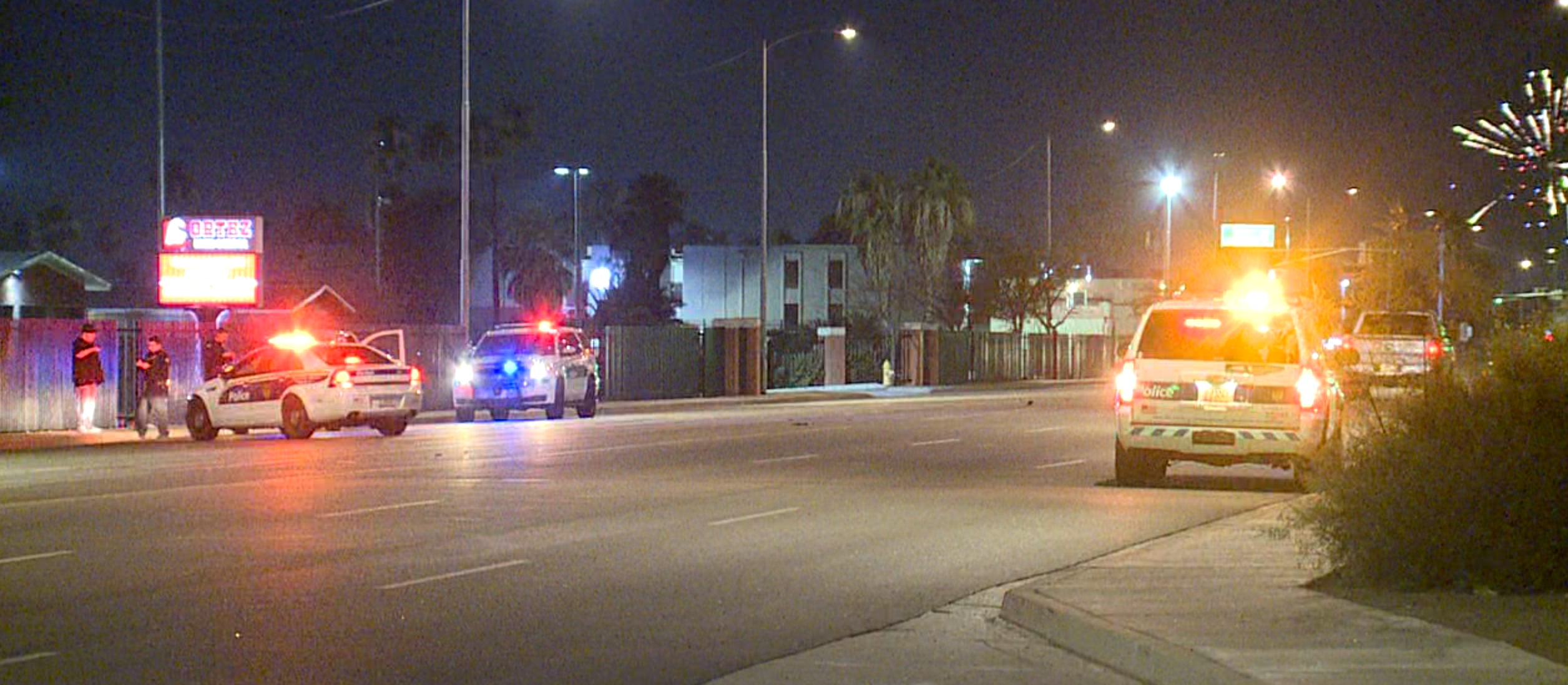 Crashes under investigation after separate shootings in Phoenix overnight - Vimarsana News
