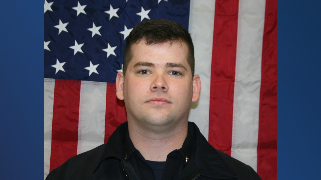 Lafayette firefighter, U.S. Army Veteran dies of cancer at 29 on Memorial Day - Vimarsana News