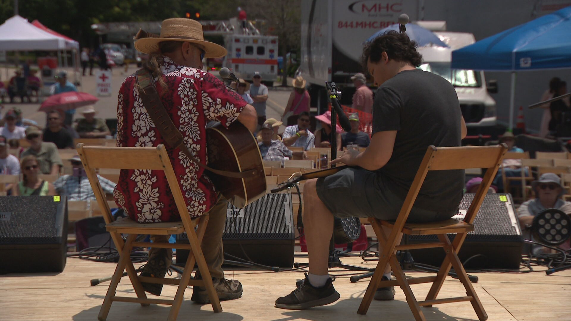 Musicians of all ages delight the crowds at the Smithville Fiddler's Jamboree - Vimarsana News