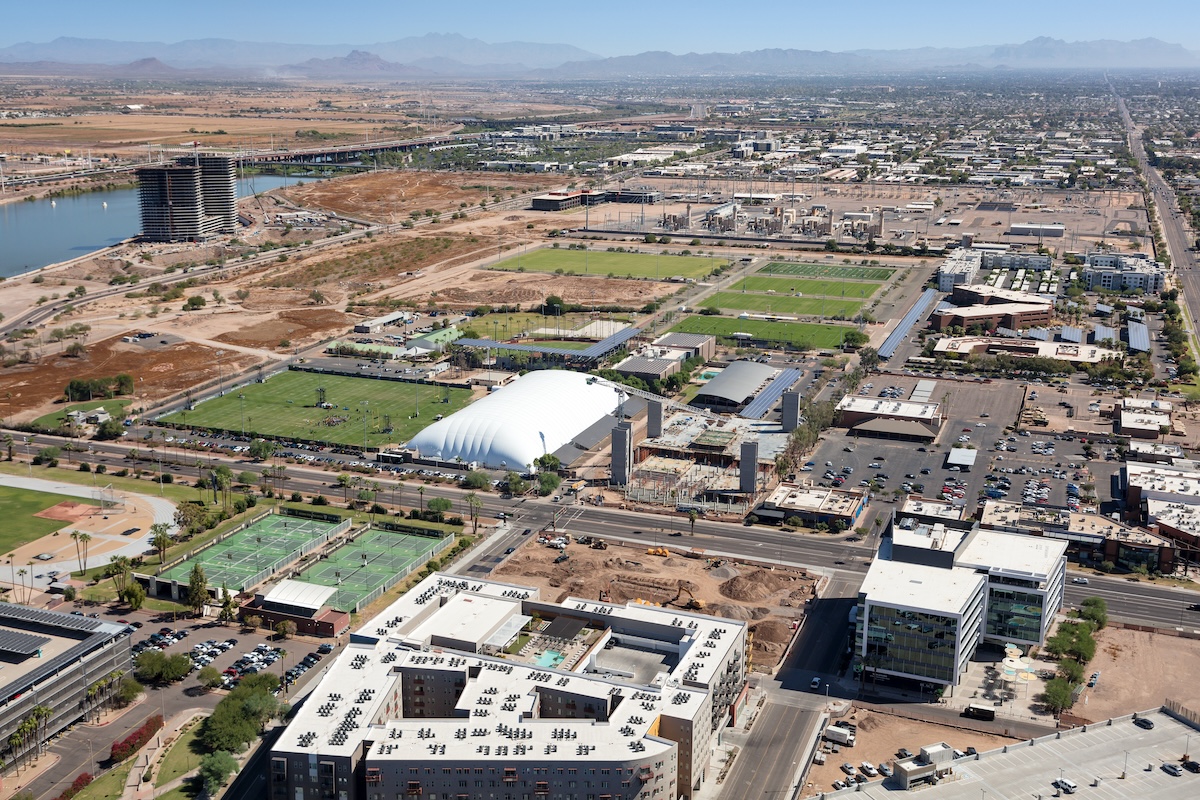 Novus Corridor apartment tower opens in Tempe; shipping employer leases office - Vimarsana News