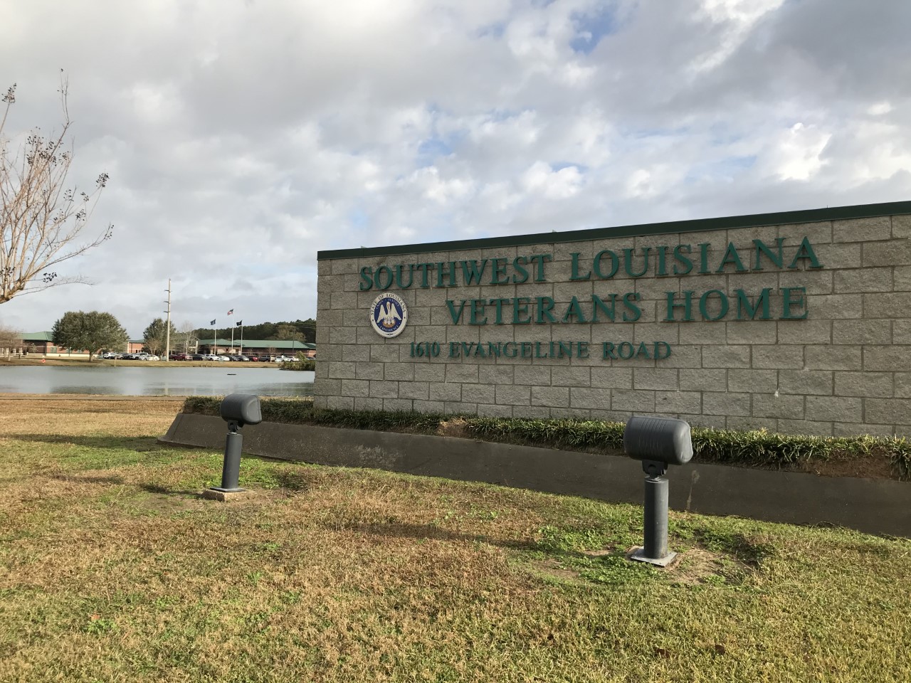 Residents and staff begin receiving COVID-19 vaccinations at Jennings Veterans Home - Vimarsana News