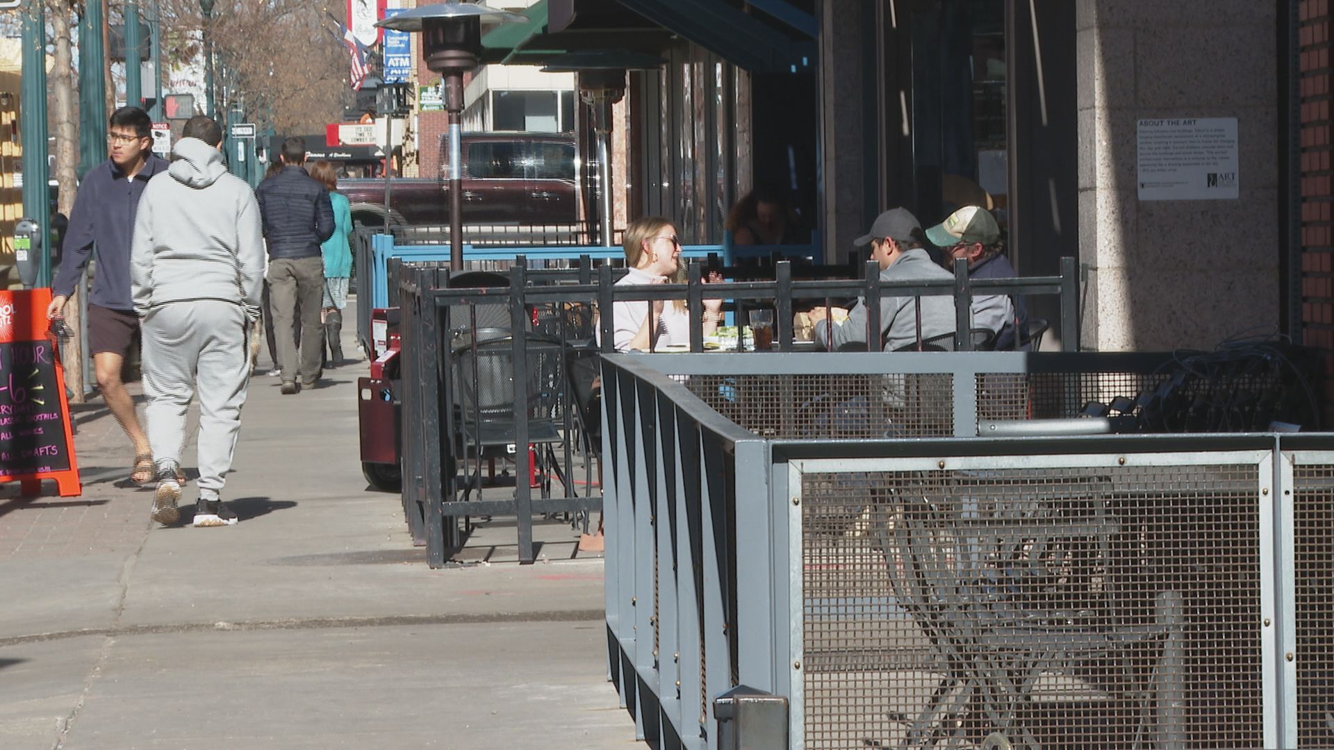 Winter outdoor dining during COVID helping some Colorado eateries - Vimarsana News
