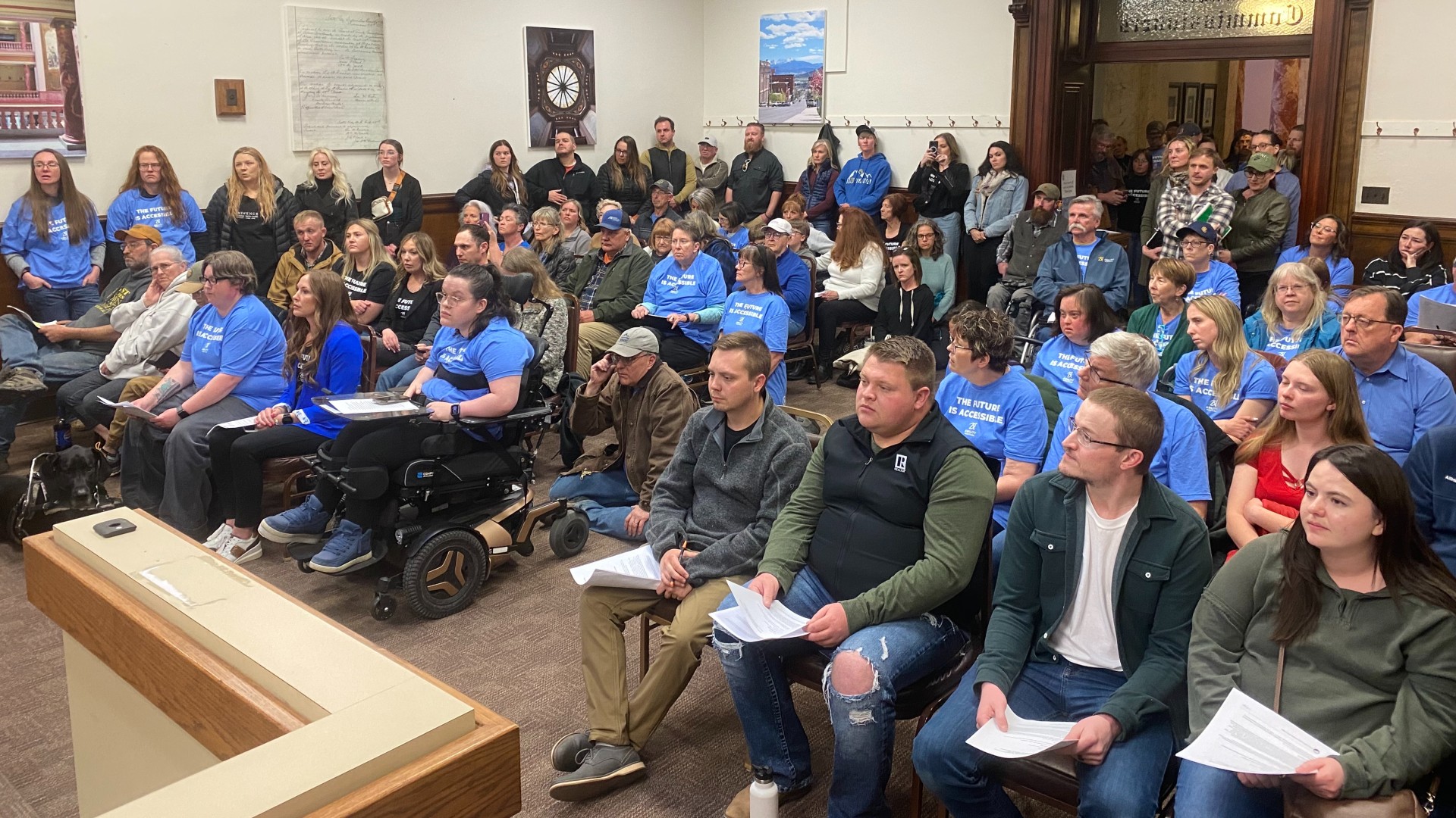 Commissioners give green light to Uptown business seeking ADA-compliant ramp - Vimarsana News