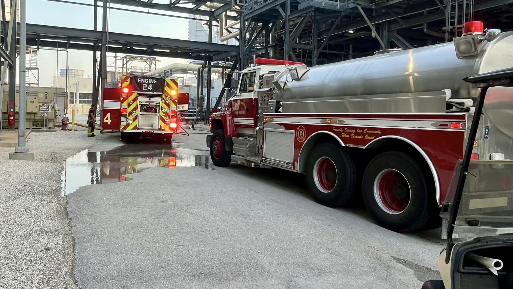 2 FPL employees injured, 1 firefighter hurt after explosion at power plant - Vimarsana News