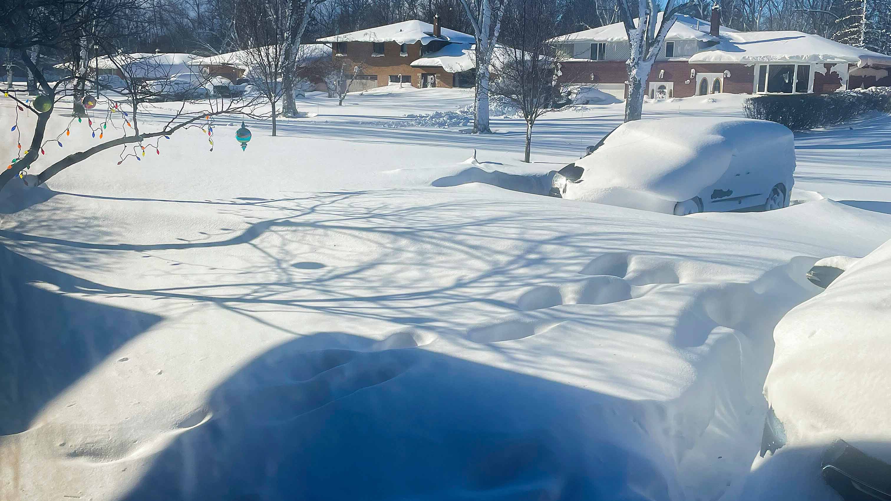 Frigid monster storm across US claims at least 28 lives - Vimarsana News