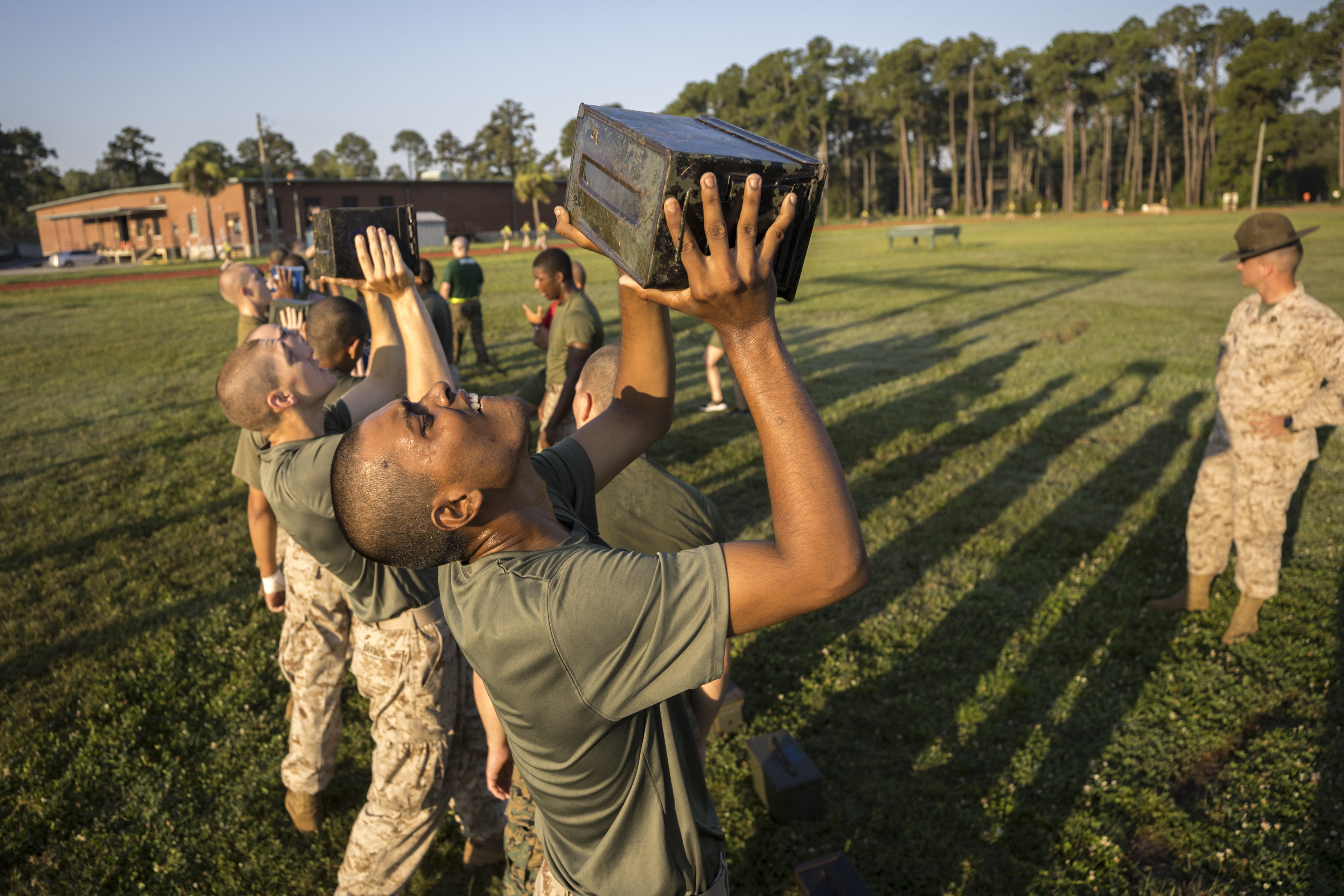 Marines recruiting surges while other services struggle - Vimarsana News