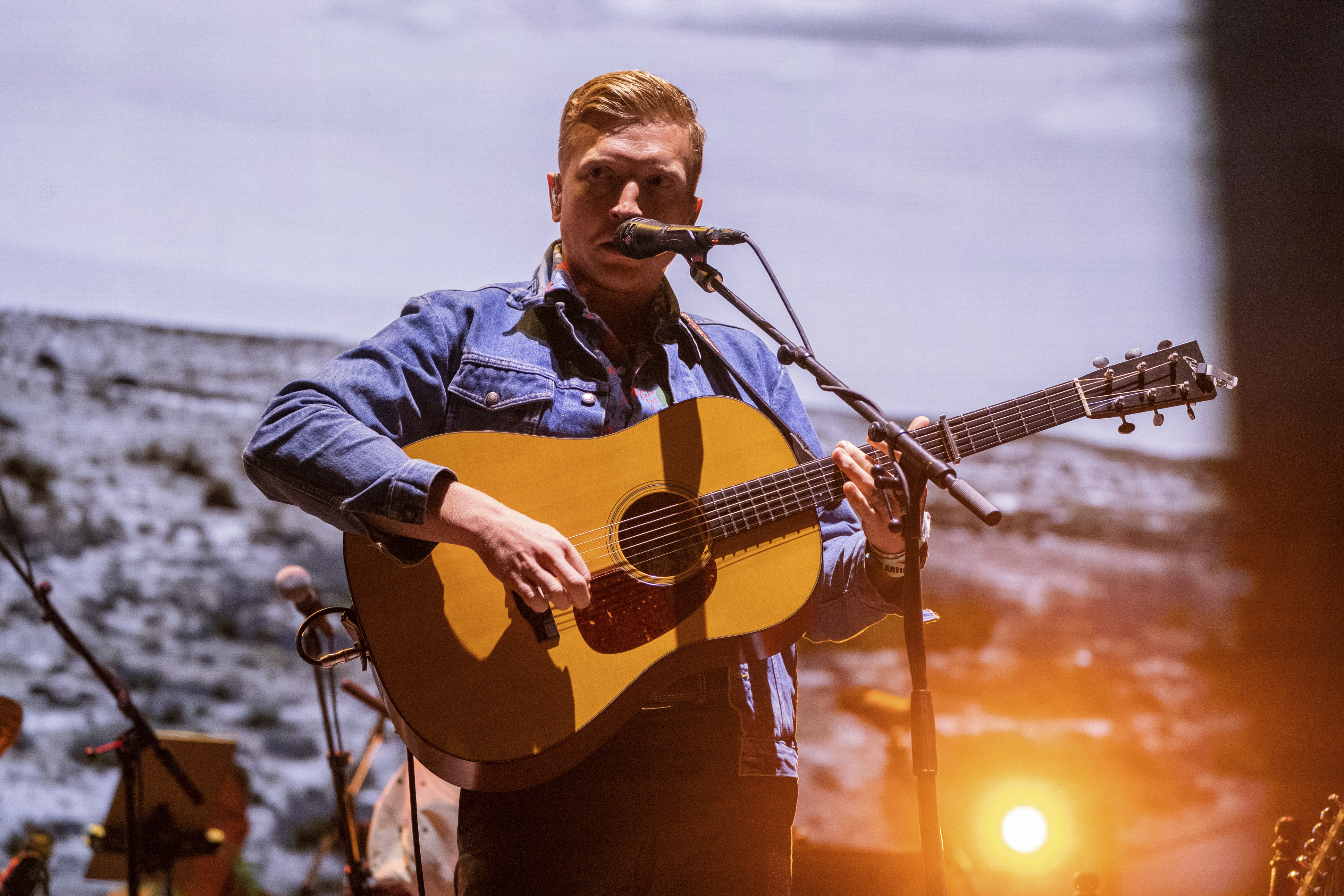 Country music star Tyler Childers announces August show in Whitefish - Vimarsana News