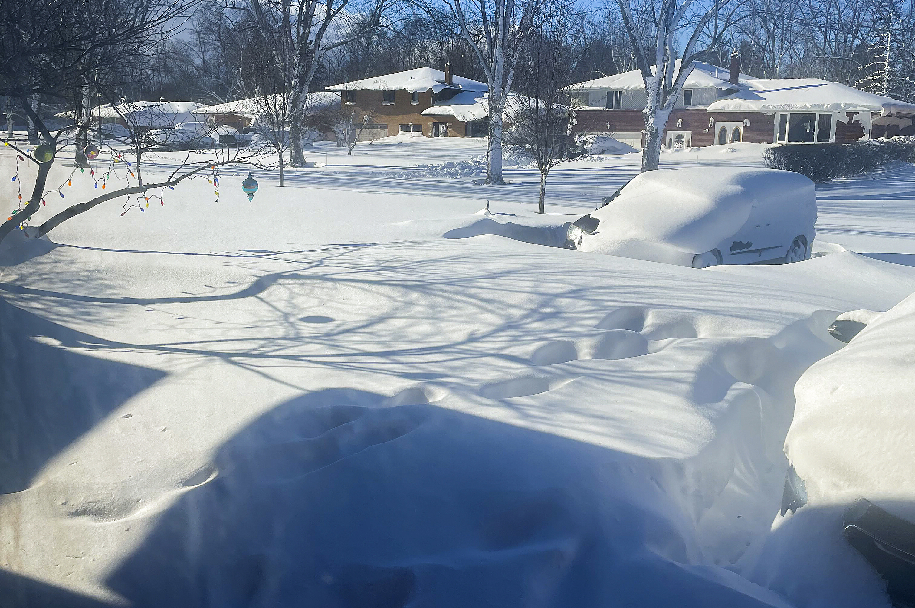 Western NY death toll rises to 27 from cold, storm chaos - Vimarsana News