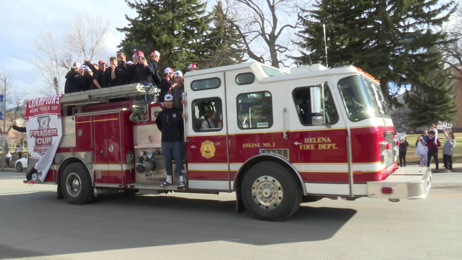 Crowds celebrate as the Helena Bighorns bring home the Fraser Cup - Vimarsana News