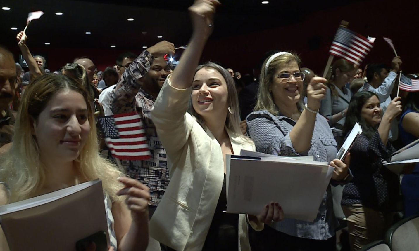 Dozens of new Americans take the Oath of Allegiance in Richmond - Vimarsana News