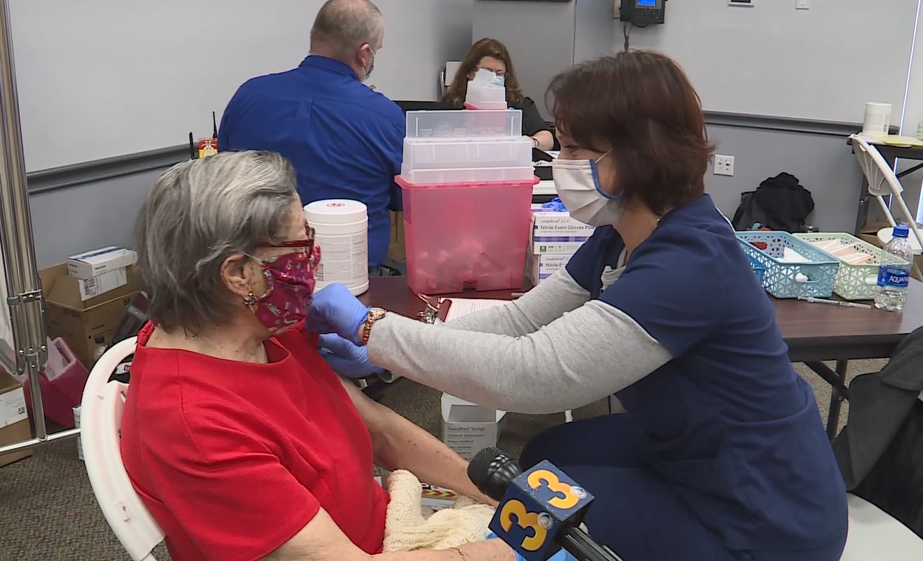Over 2,000 seniors vaccinated so far through Bayview Physicians Group COVID-19 vaccine clinic - Vimarsana News