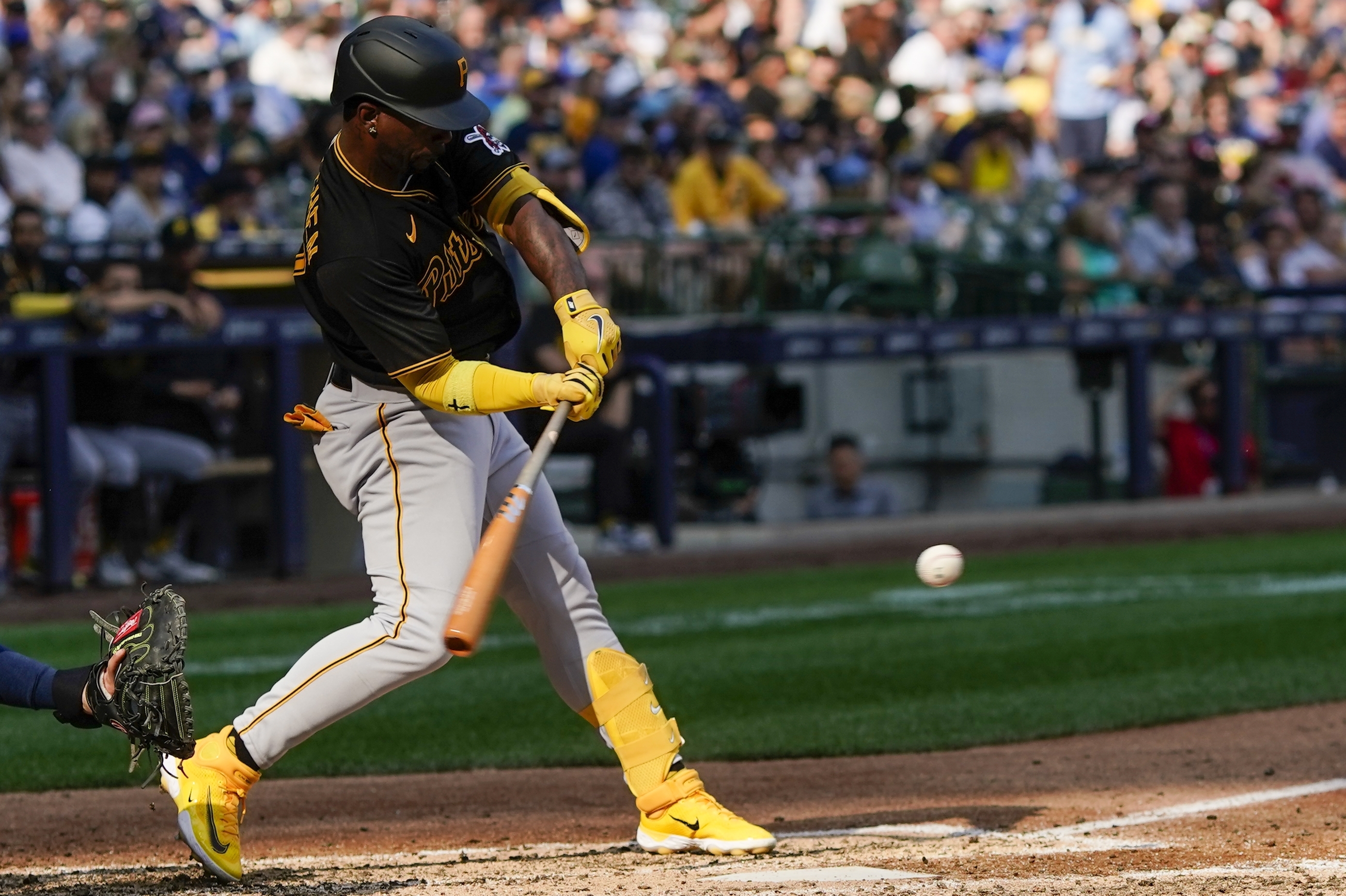 Bus driver arrested on DUI charge while driving Pittsburgh Pirates - Vimarsana News