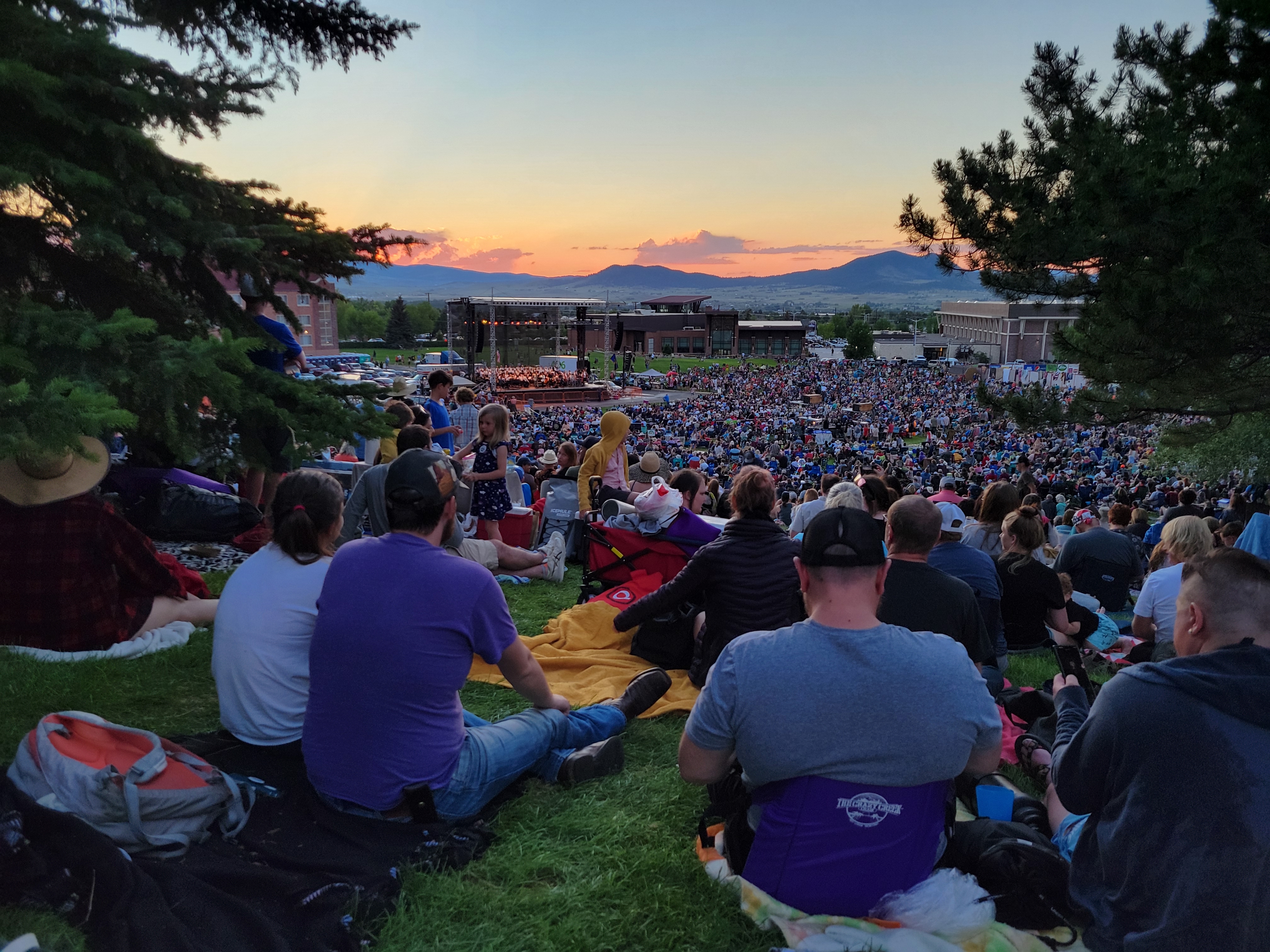 Symphony Under the Stars aims to be 'Simply the Best' in 2024 - Vimarsana News