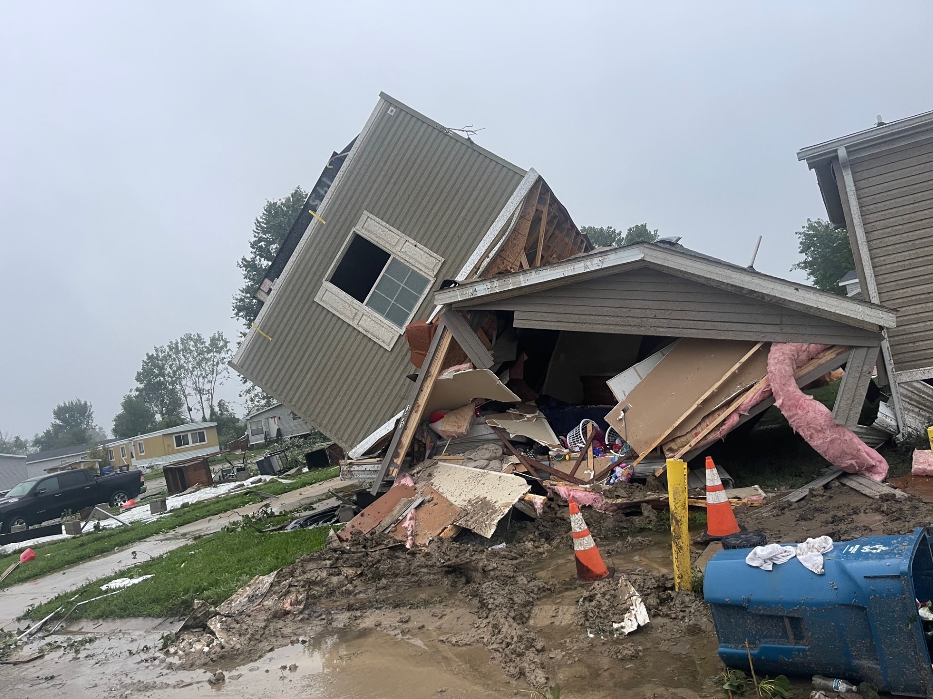 5 tornadoes confirmed in Michigan by NWS, at least 5 people killed - Vimarsana News