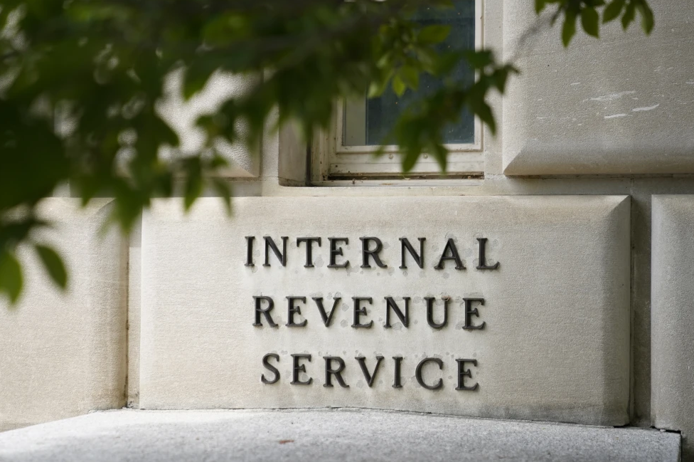 IRS steps toward new free-file tax return system; supporters and critics mobilze - Vimarsana News