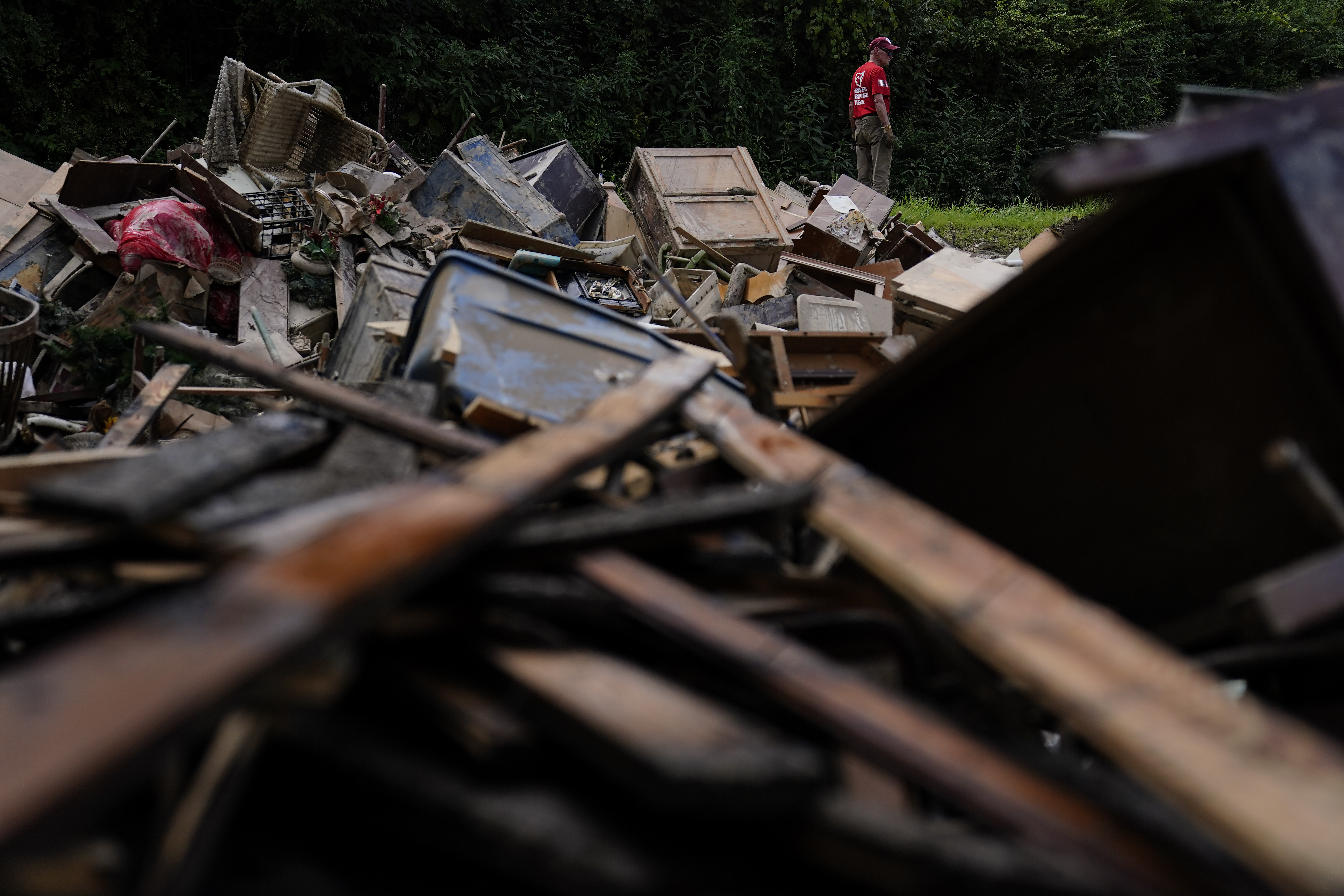 Experts can help save heirlooms damaged in Kentucky flooding - Vimarsana News