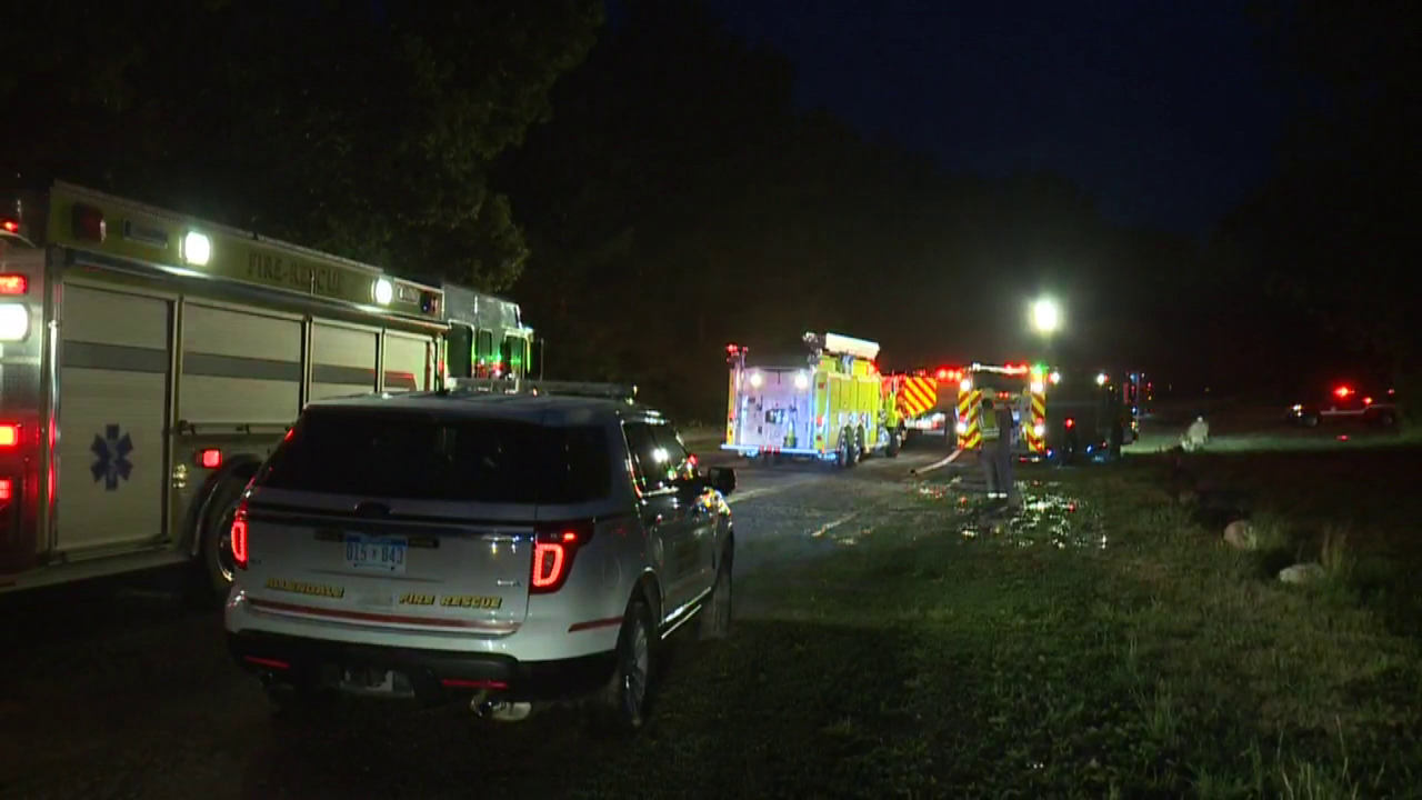 Responders say downed powerline, no hydrants slowed fighting overnight fire - Vimarsana News
