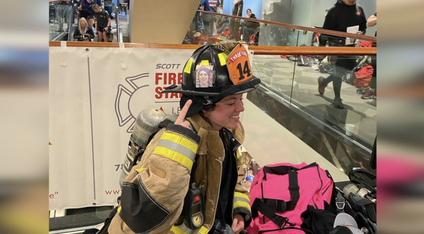 Three Forks welcomes home firefighters from Seattle stairclimb - Vimarsana News