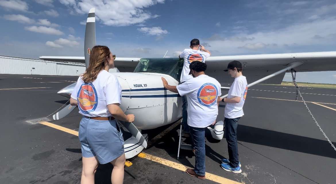 Local flight school partners with MCC for summer flight camp in McGregor - Vimarsana News