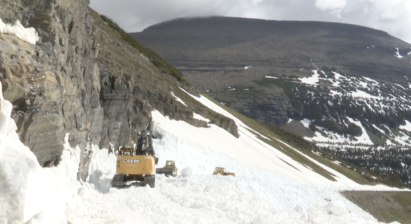 Plows on the Going-to-the-Sun Road make it past Logan Pass - Vimarsana News