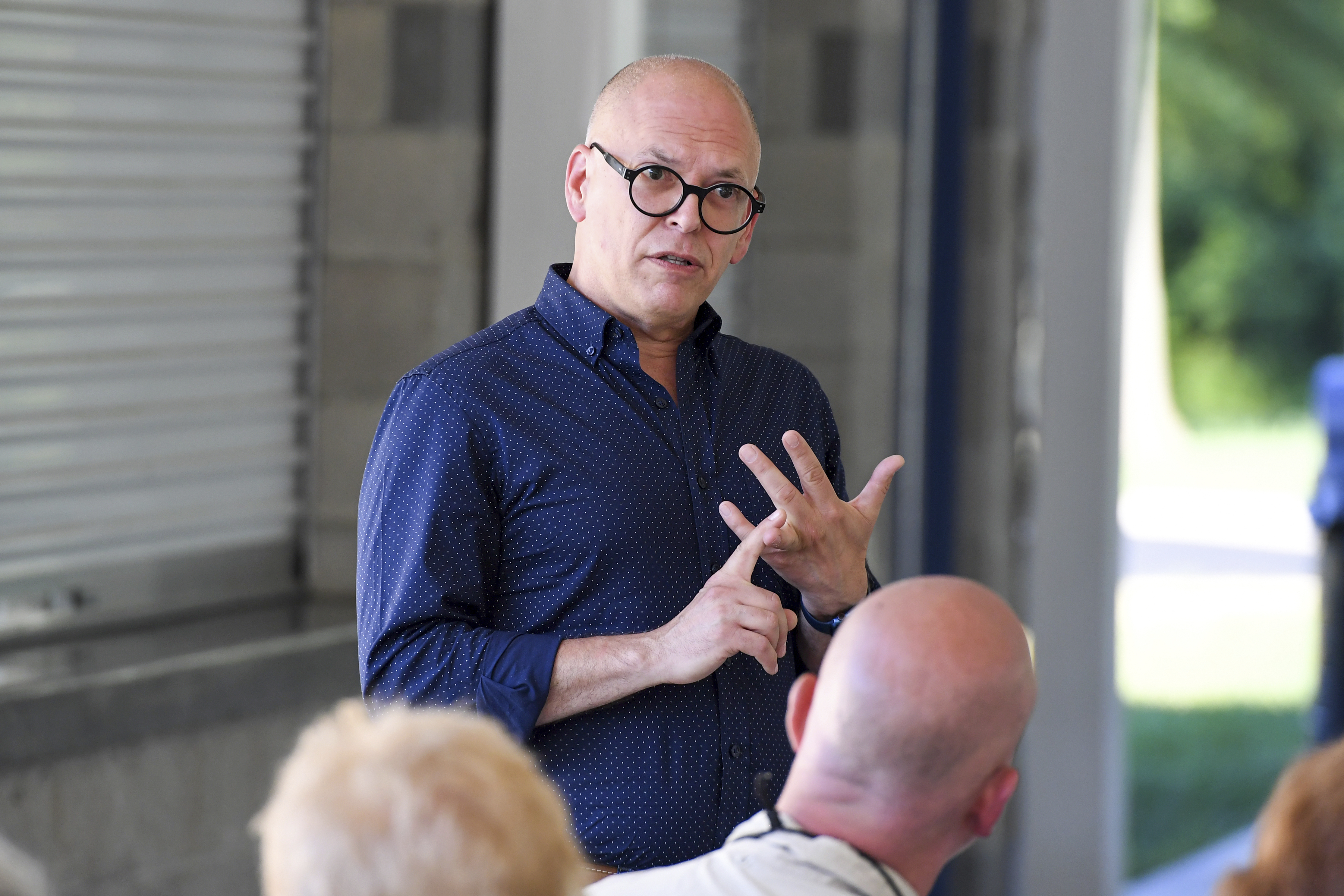 Same-sex marriage plaintiff Jim Obergefell runs for Ohio office - Vimarsana News
