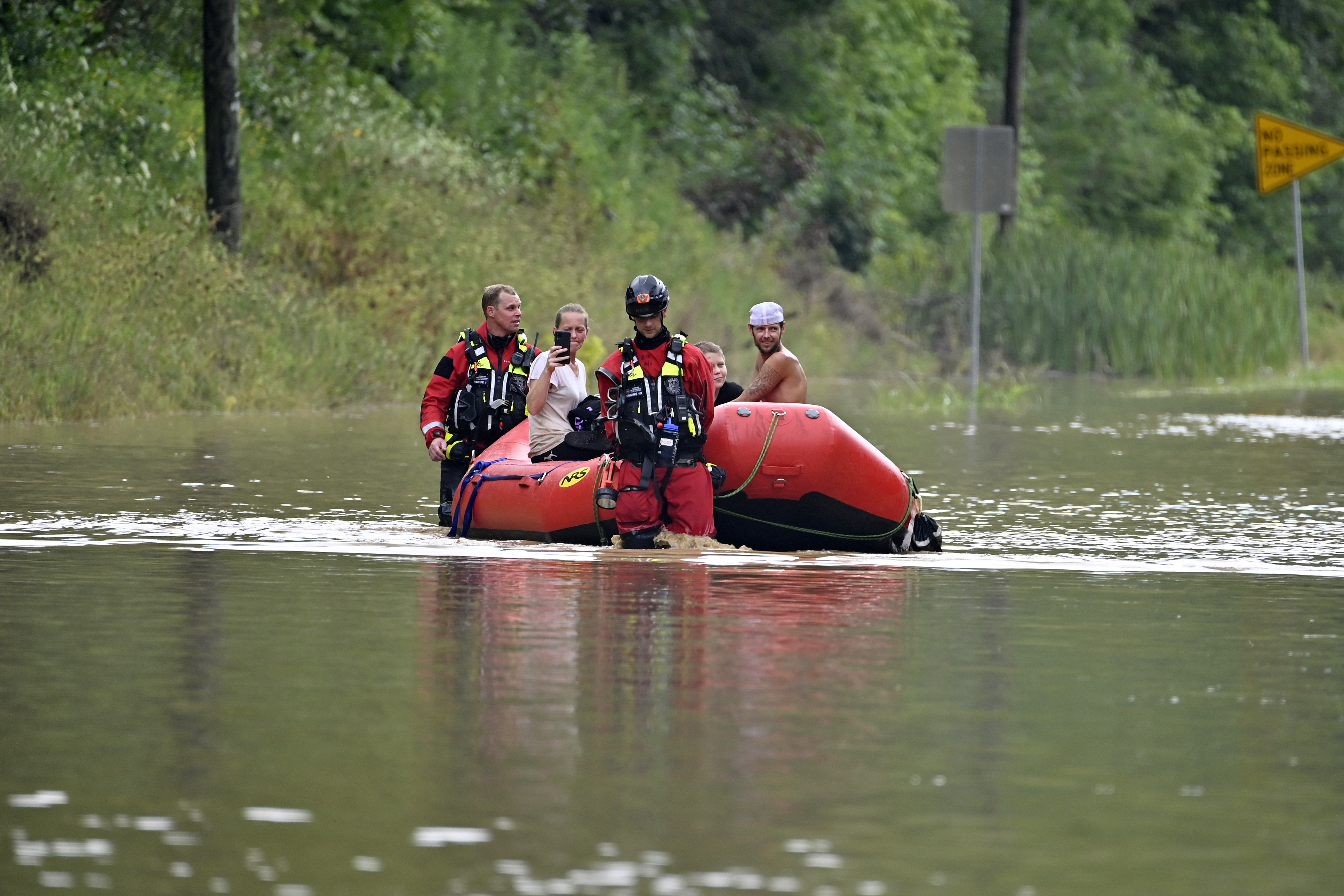 Ohio water rescue team heads to eastern Kentucky after severe flooding - Vimarsana News