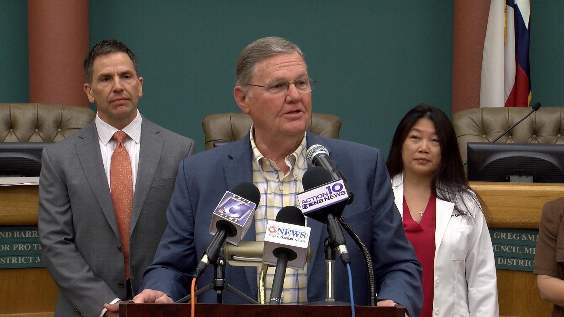 WATCH LIVE: City holiday fireworks press briefing - Vimarsana News