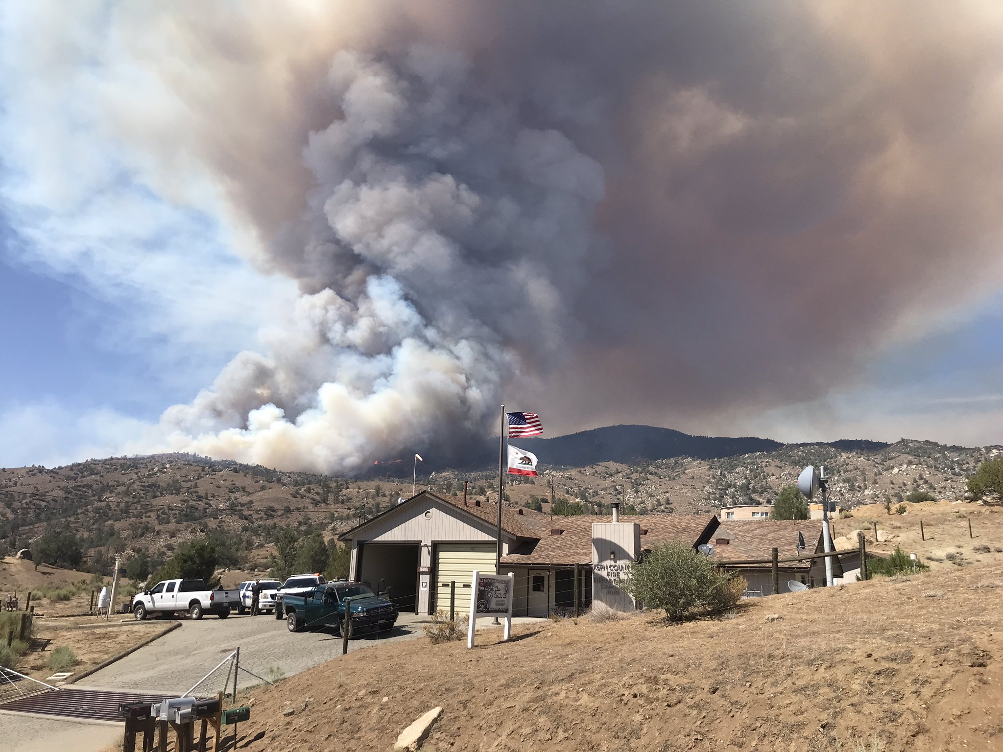 Peak Fire containment reaches 87 percent - Vimarsana News