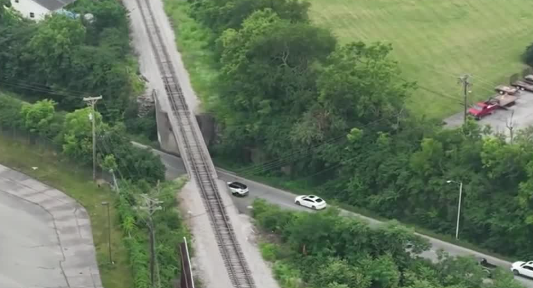 North Broadway railroad bridge to be replaced through federal grant - Vimarsana News