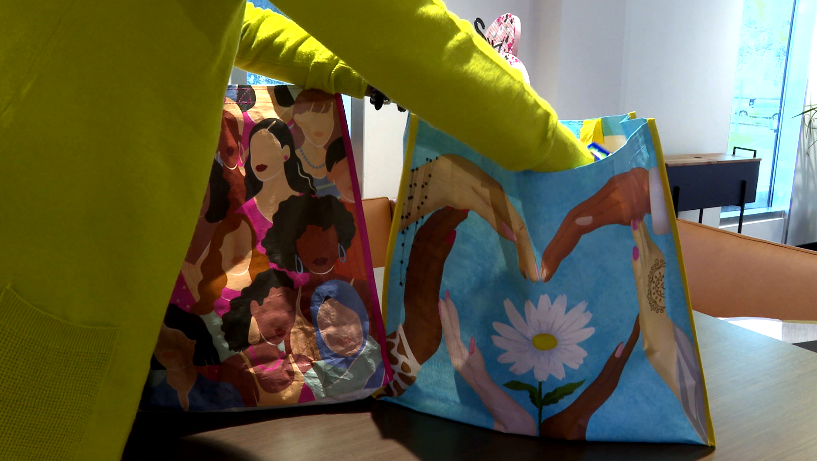 This local nonprofit is helping lend a hand ahead of Mother's Day - Vimarsana News