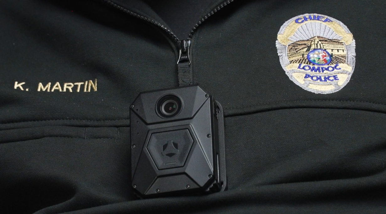 'It's complete transparency.' Lompoc Police Department purchases body cameras - Vimarsana News