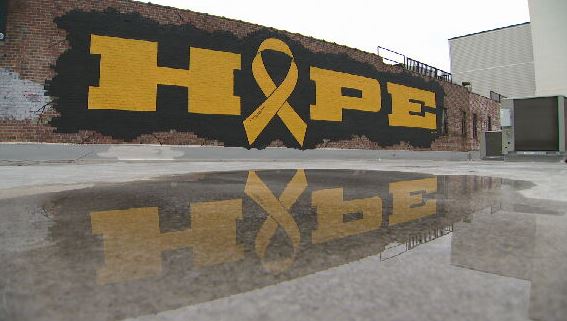 'You are not by yourself.' Mural spelling out HOPE created for Vanderbilt Children's Hospital - Vimarsana News