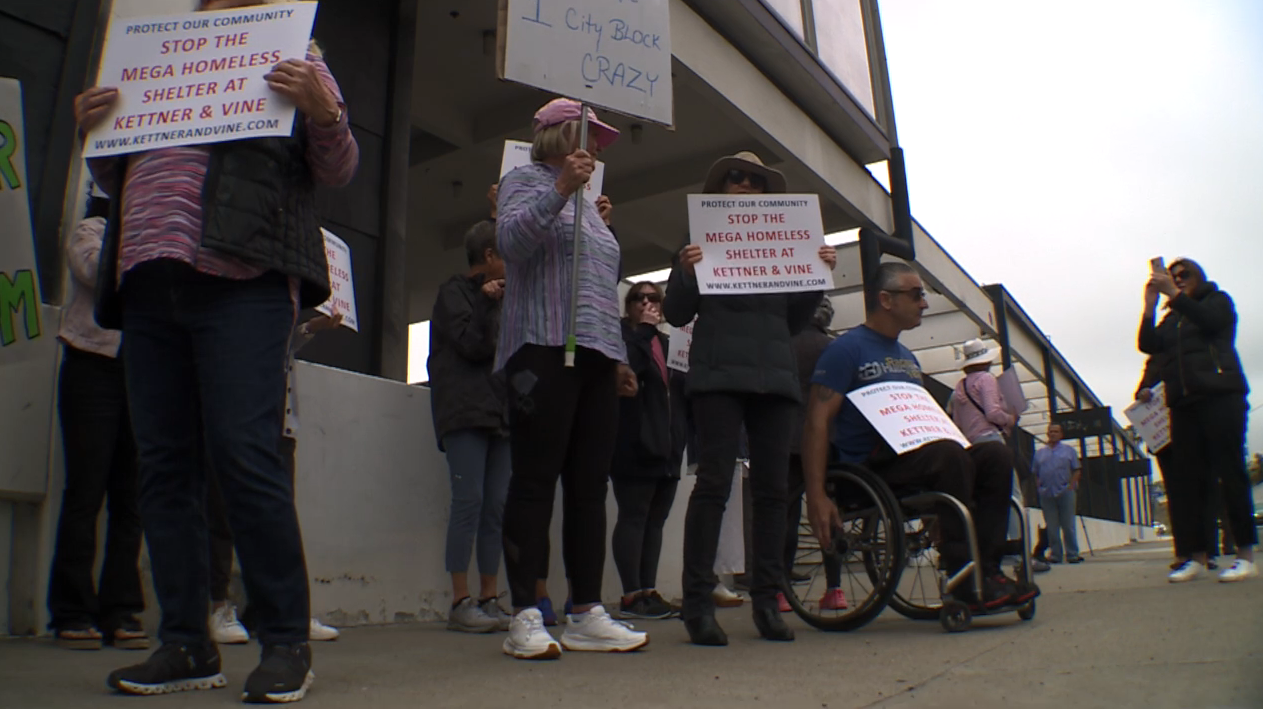 Local residents, activist oppose Mayor Gloria's homeless shelter plan - Vimarsana News