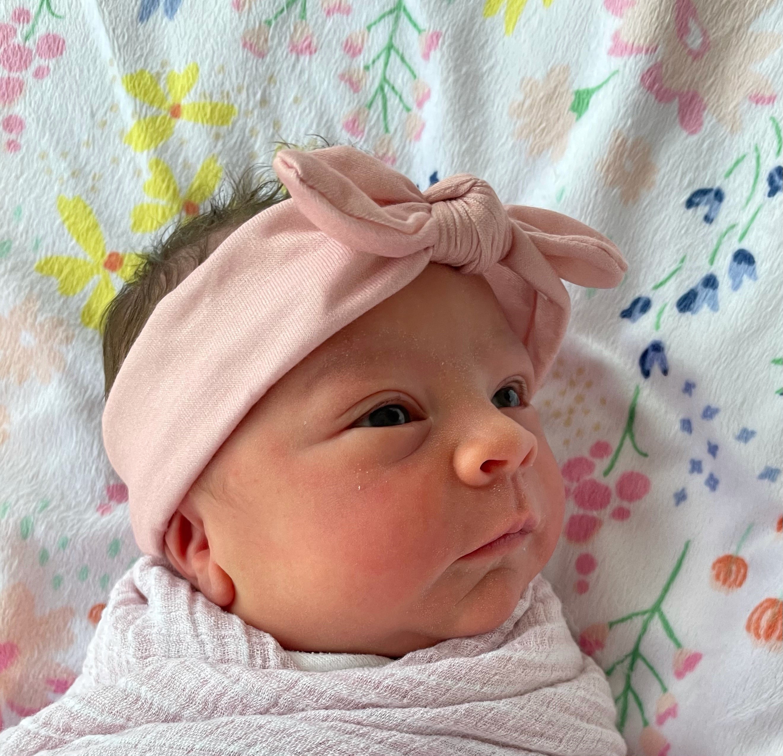 Bronson BirthPlace in Kalamazoo delivers first baby of 2021 - Vimarsana News