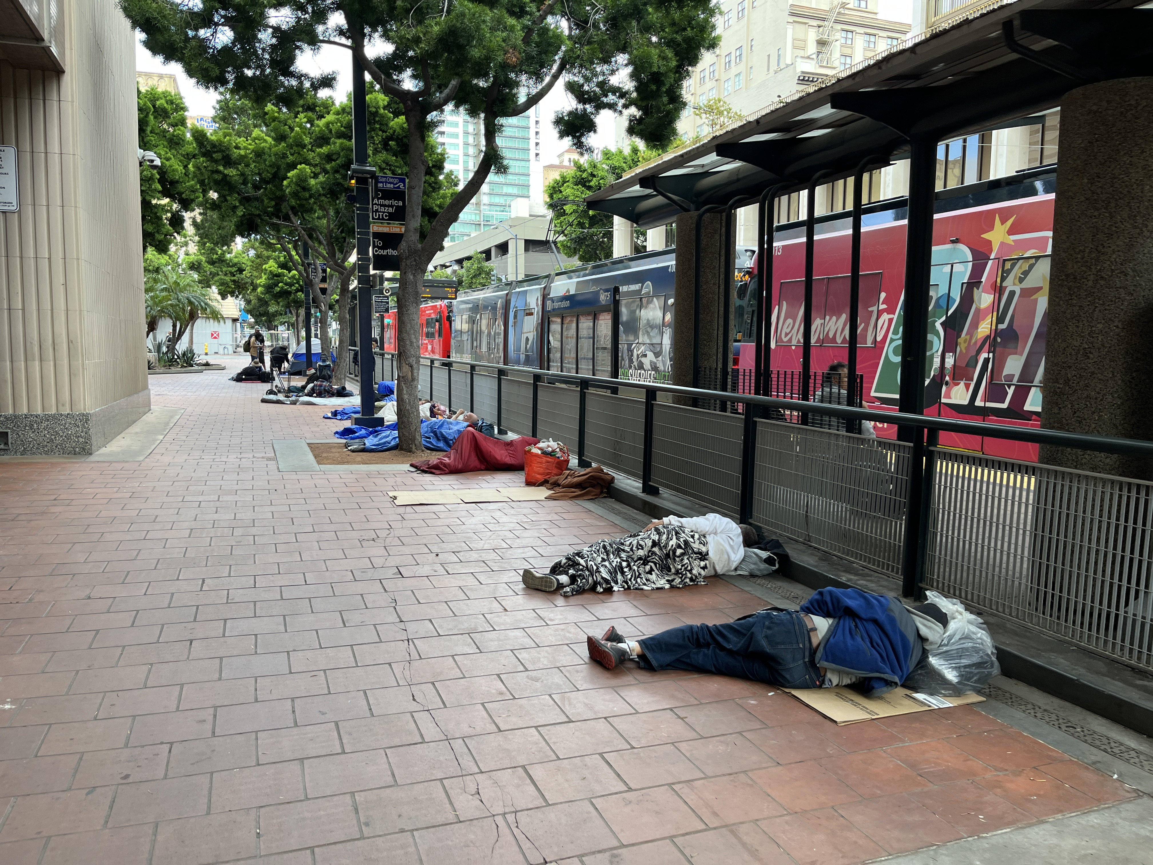 Retired judge: Homeless ordinance banning encampments could face court challenge - Vimarsana News