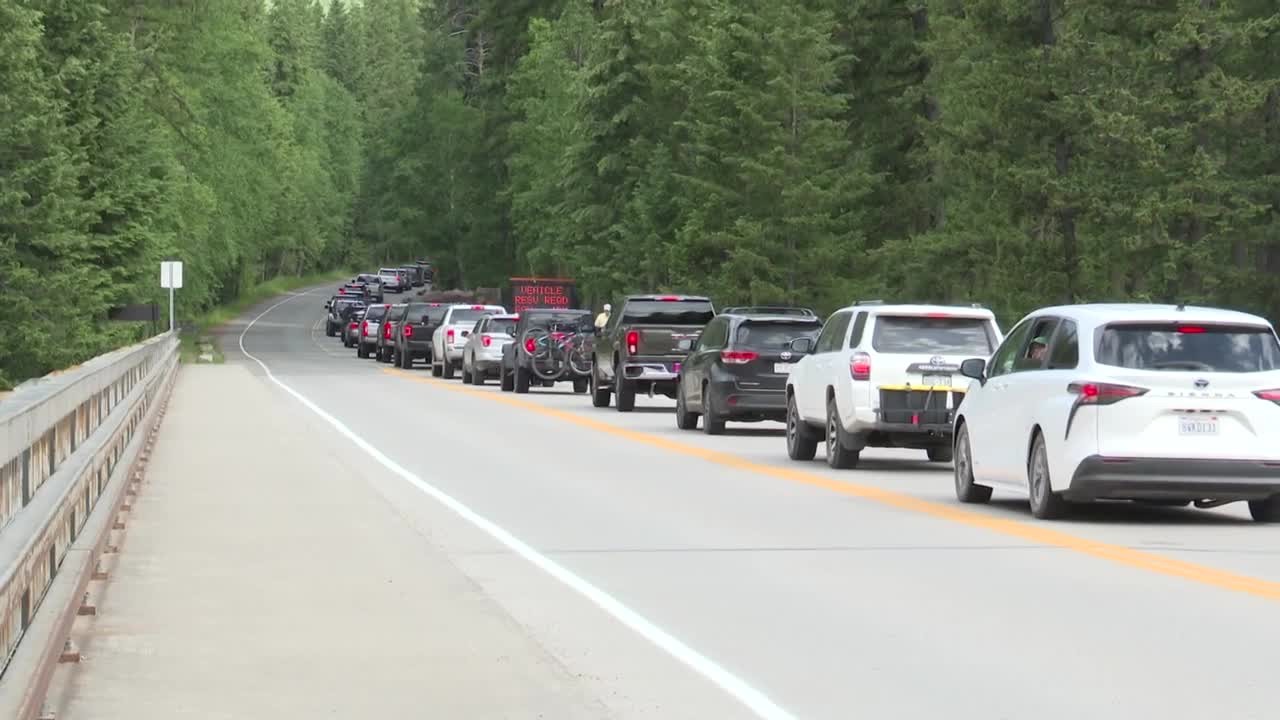 Glacier National Park 2023 vehicle reservations open February 1 - Vimarsana News