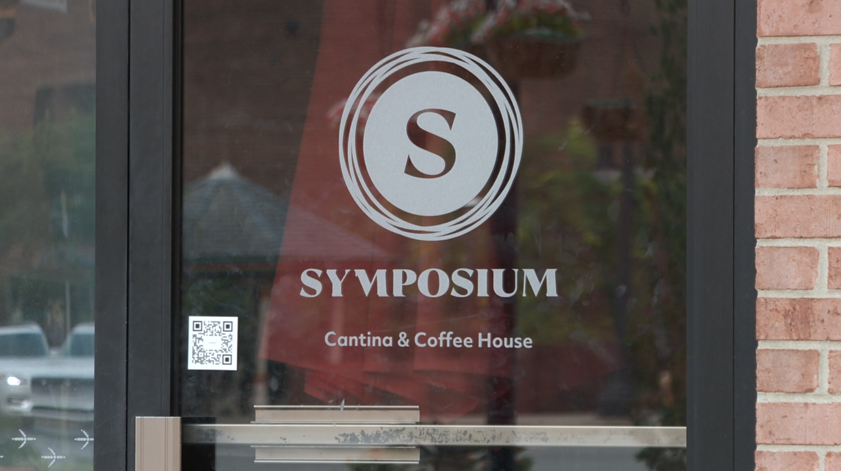 East Walnut Hills coffee, wine cafe Symposium permanently closes - Vimarsana News