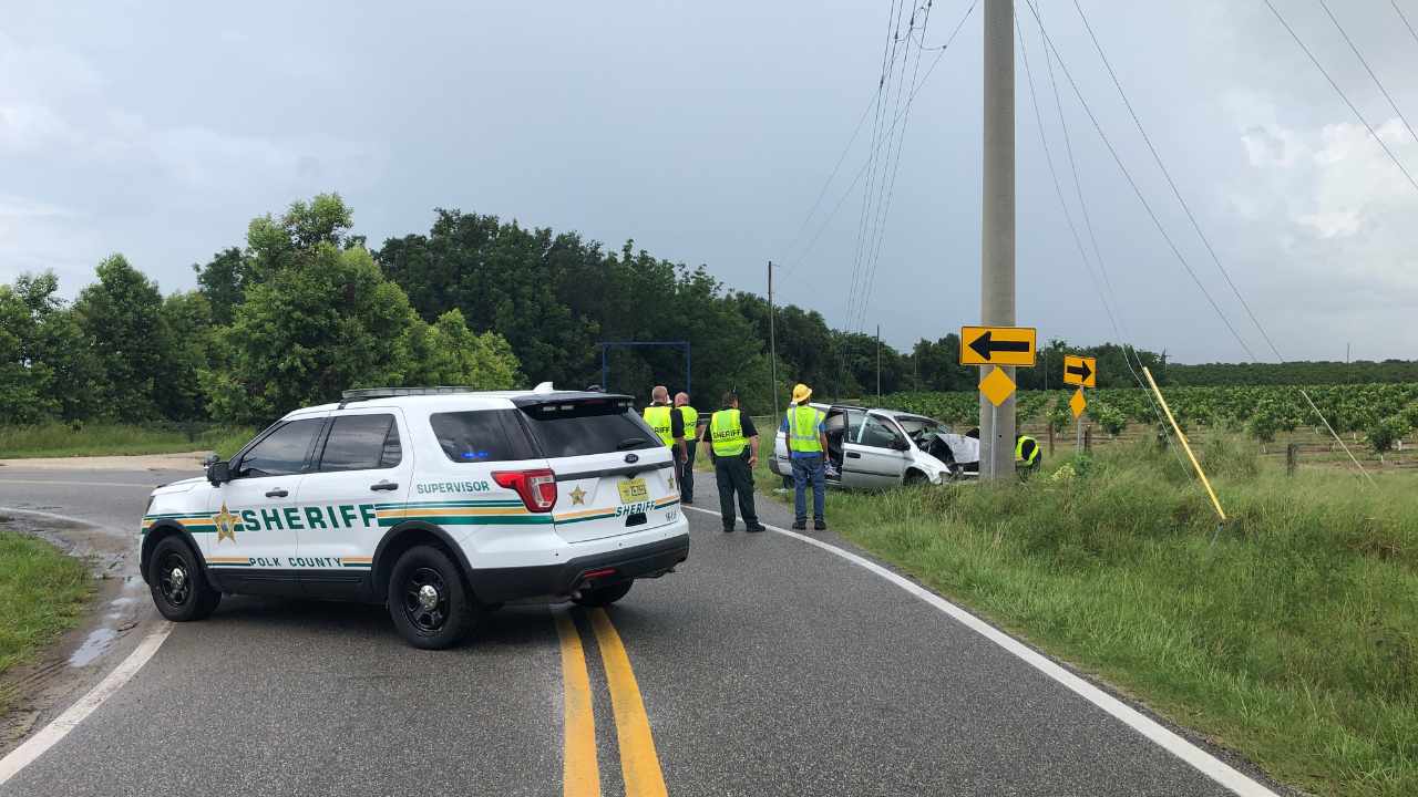 Woman killed, son injured in Lake Alfred crash - Vimarsana News