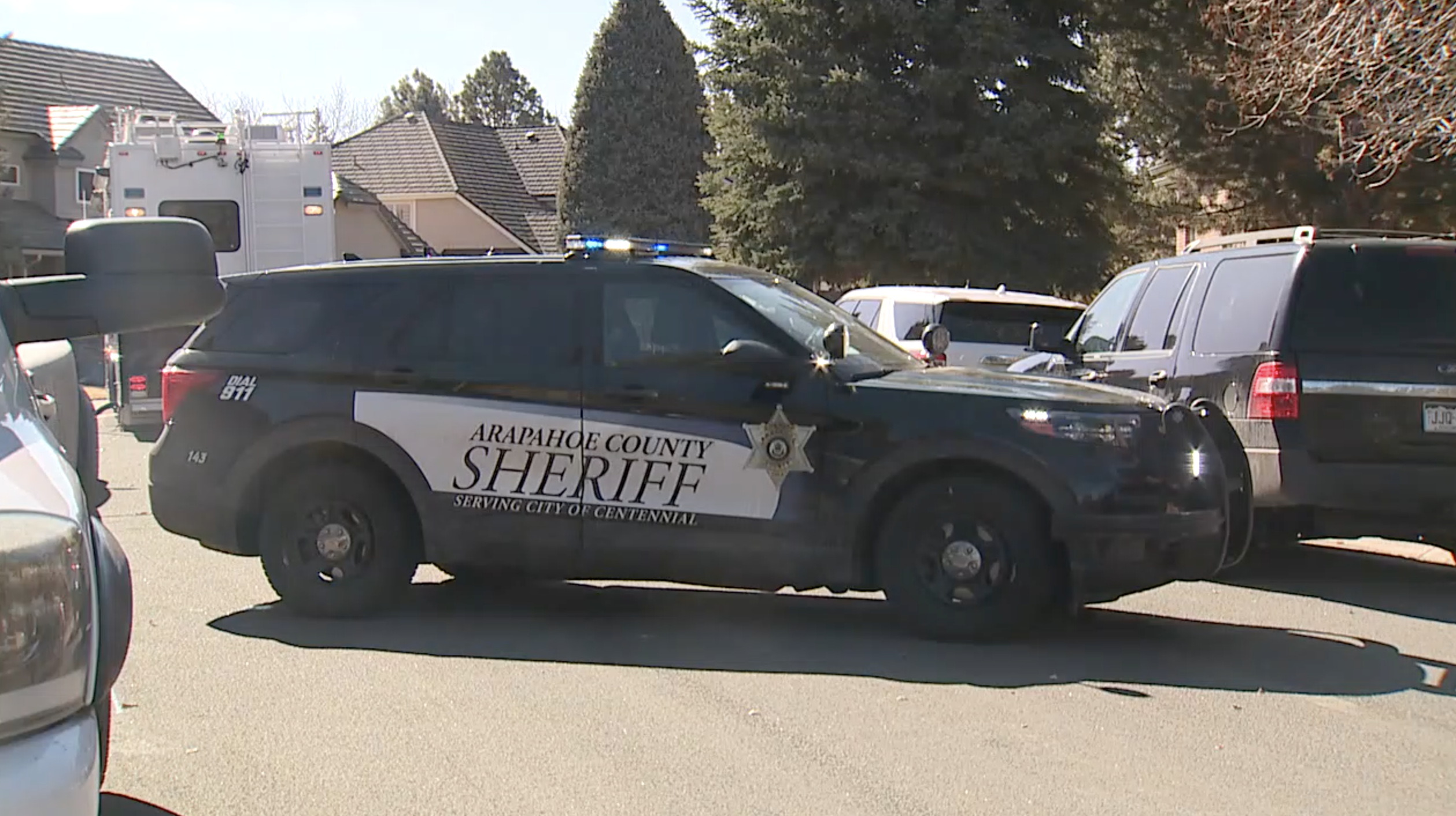 Judge set $100M bond for man accused of killing mother outside Arapahoe Co. home - Vimarsana News