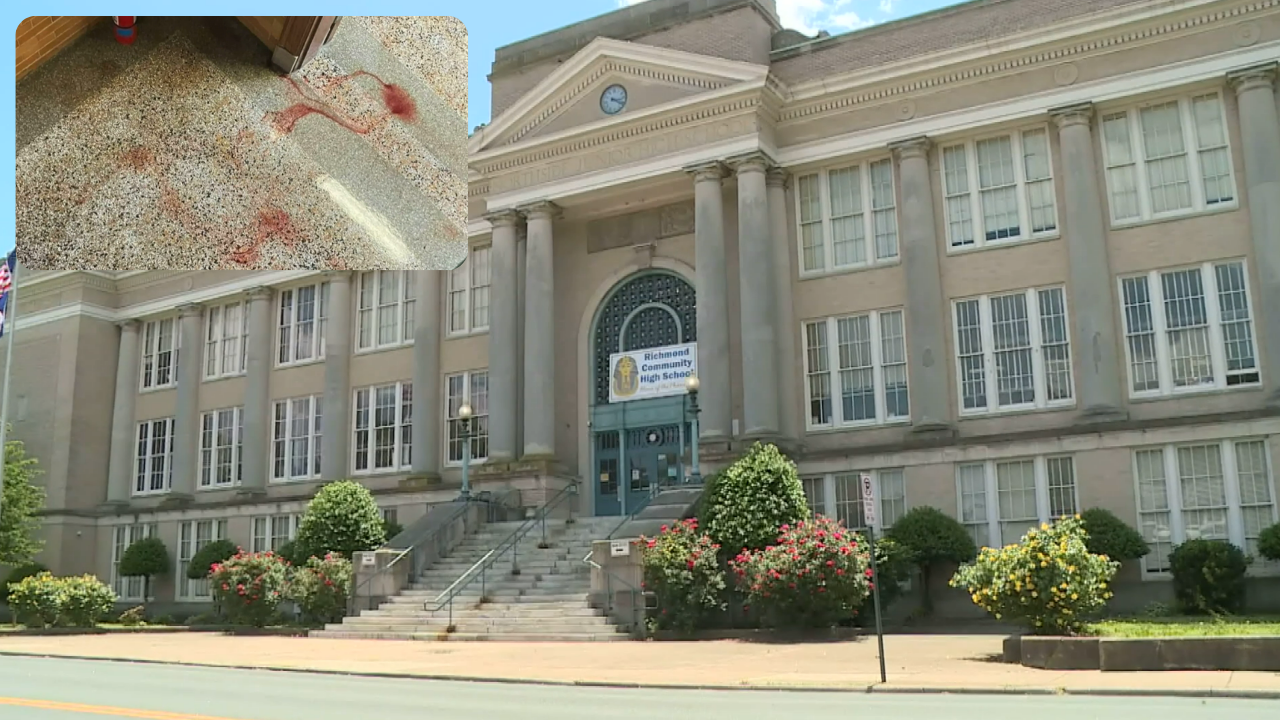 Richmond parents upset after students discover bloody hallways - Vimarsana News
