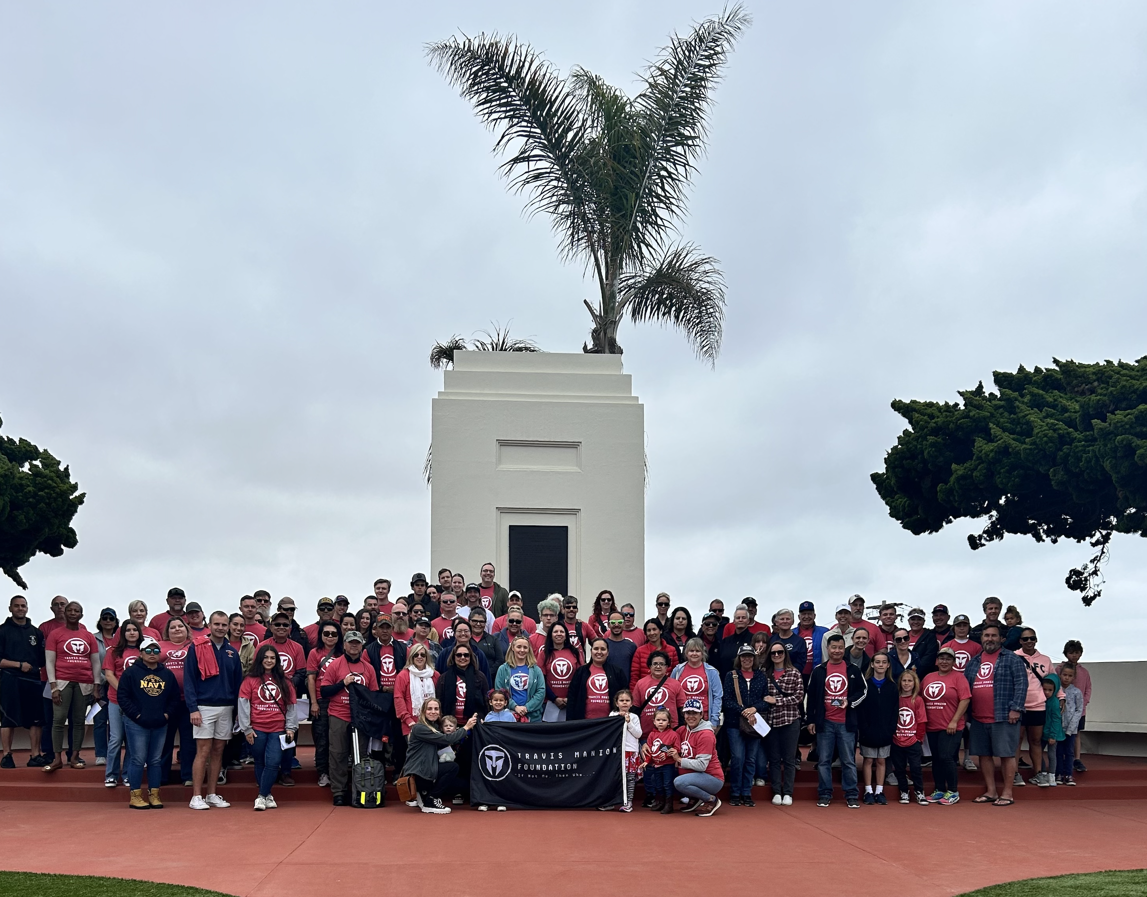 Thousands of volunteers honor fallen service members on Memorial Day weekend - Vimarsana News