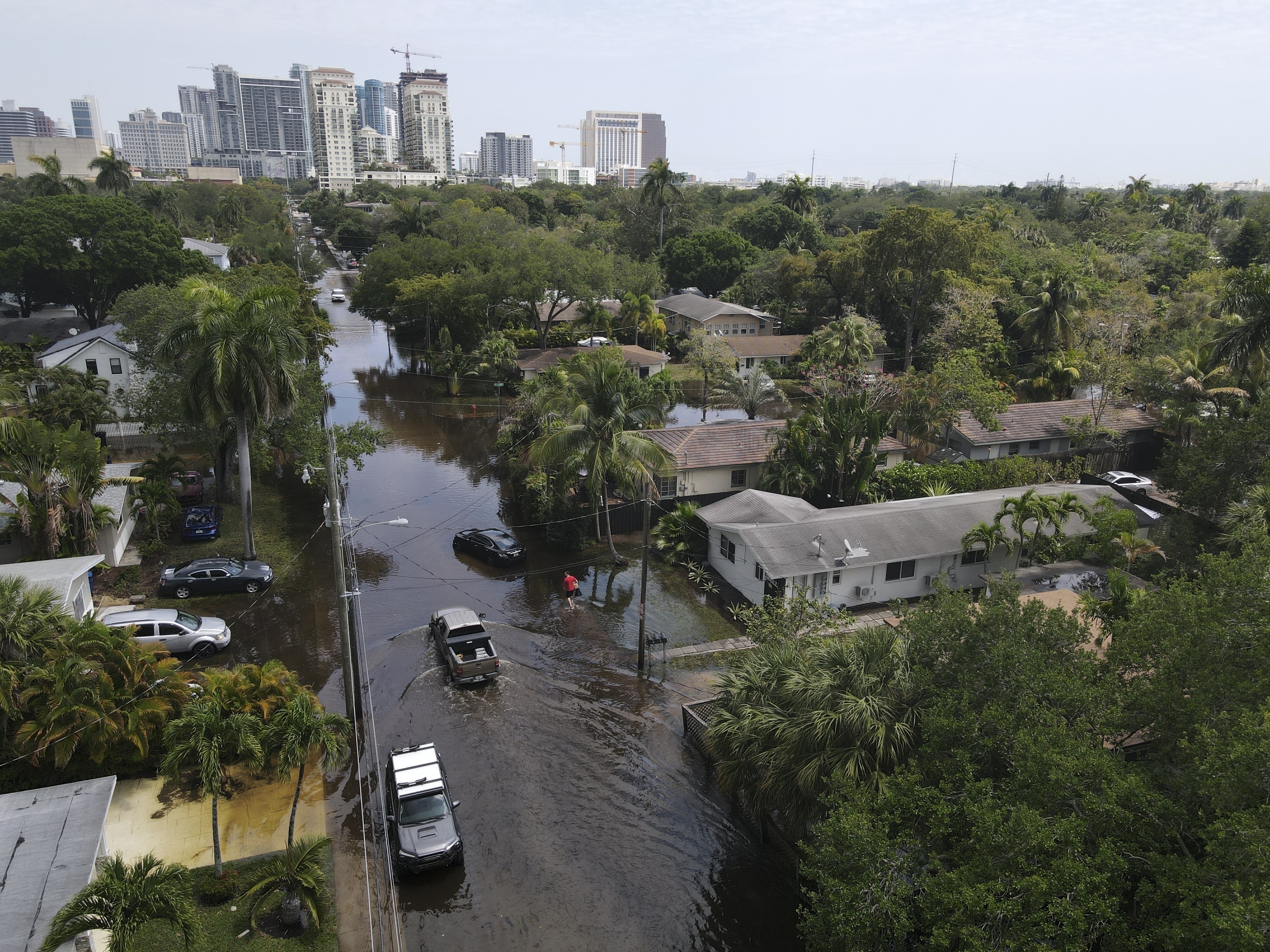 Florida's unusual rainfall totals either too little or too much on each coast - Vimarsana News
