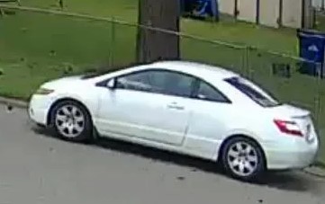 Portsmouth police looking for suspect who robbed, assaulted 71-year-old woman - Vimarsana News