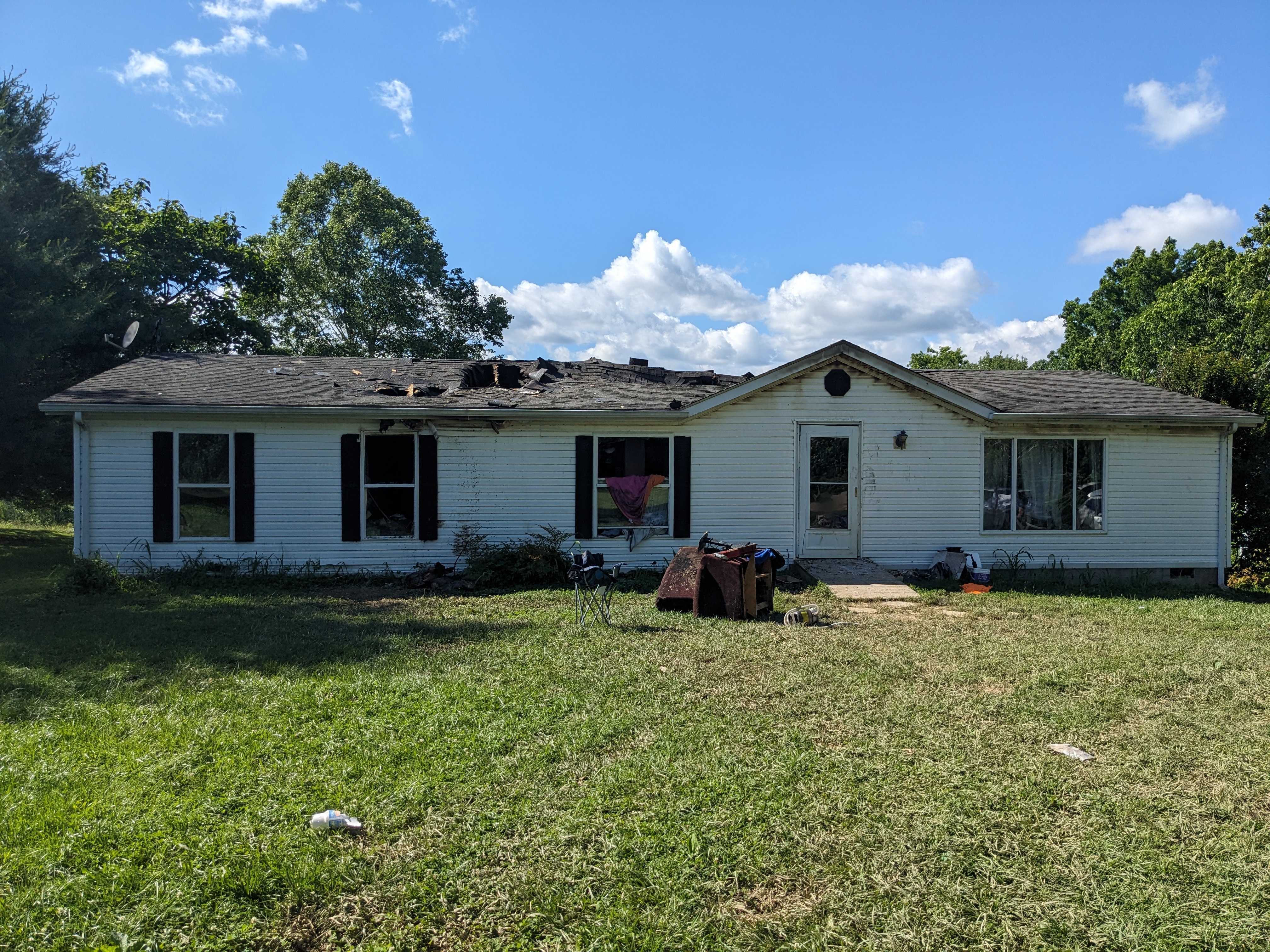 Springfield community helps family after home destroyed in fire - Vimarsana News