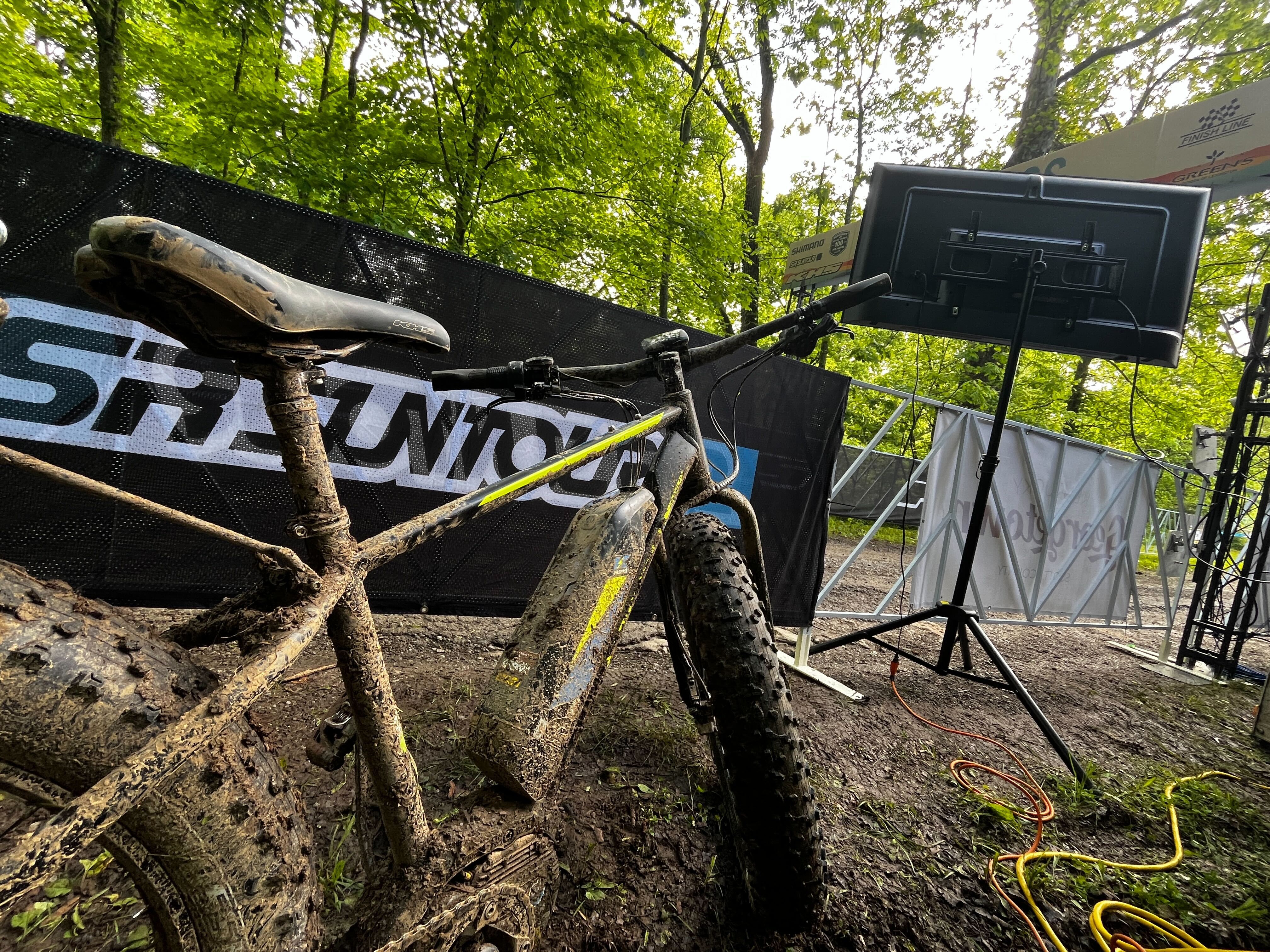 Mountain bikers race down Skullbuster for the first time - Vimarsana News