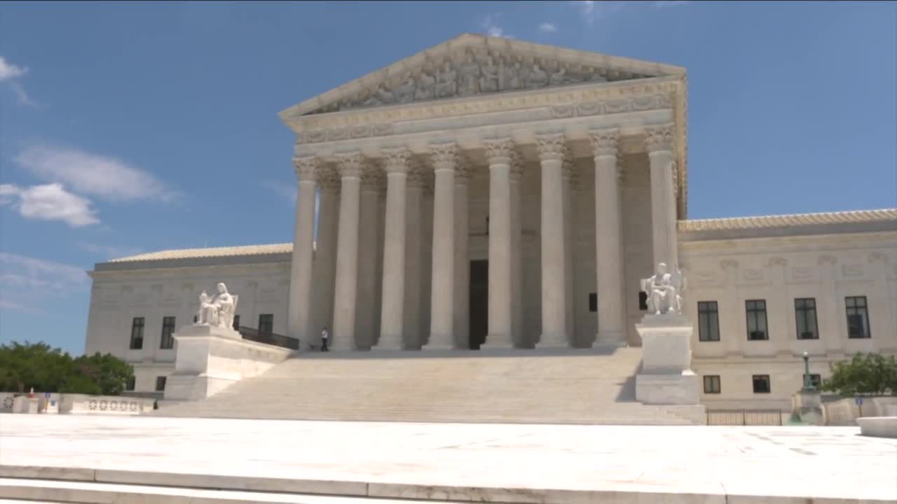 Attorney Gloria Allred talks about abortion rights - Vimarsana News